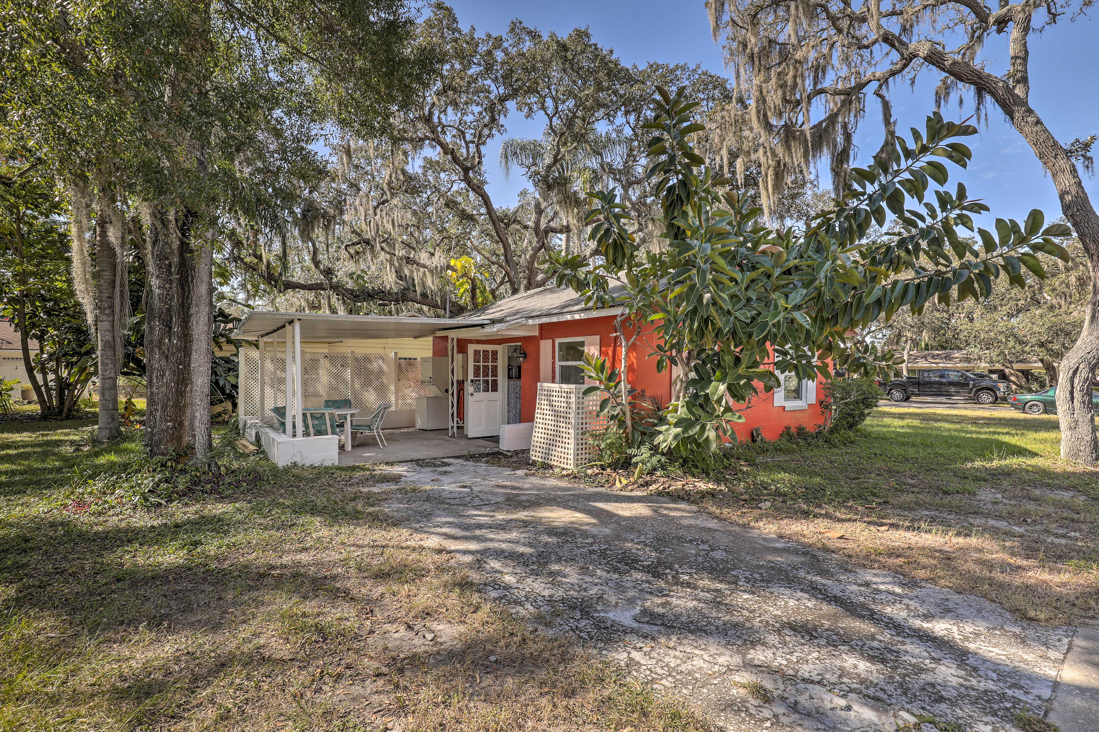 Cottage Exterior | Driveway Parking (2 Vehicles) | Street Parking