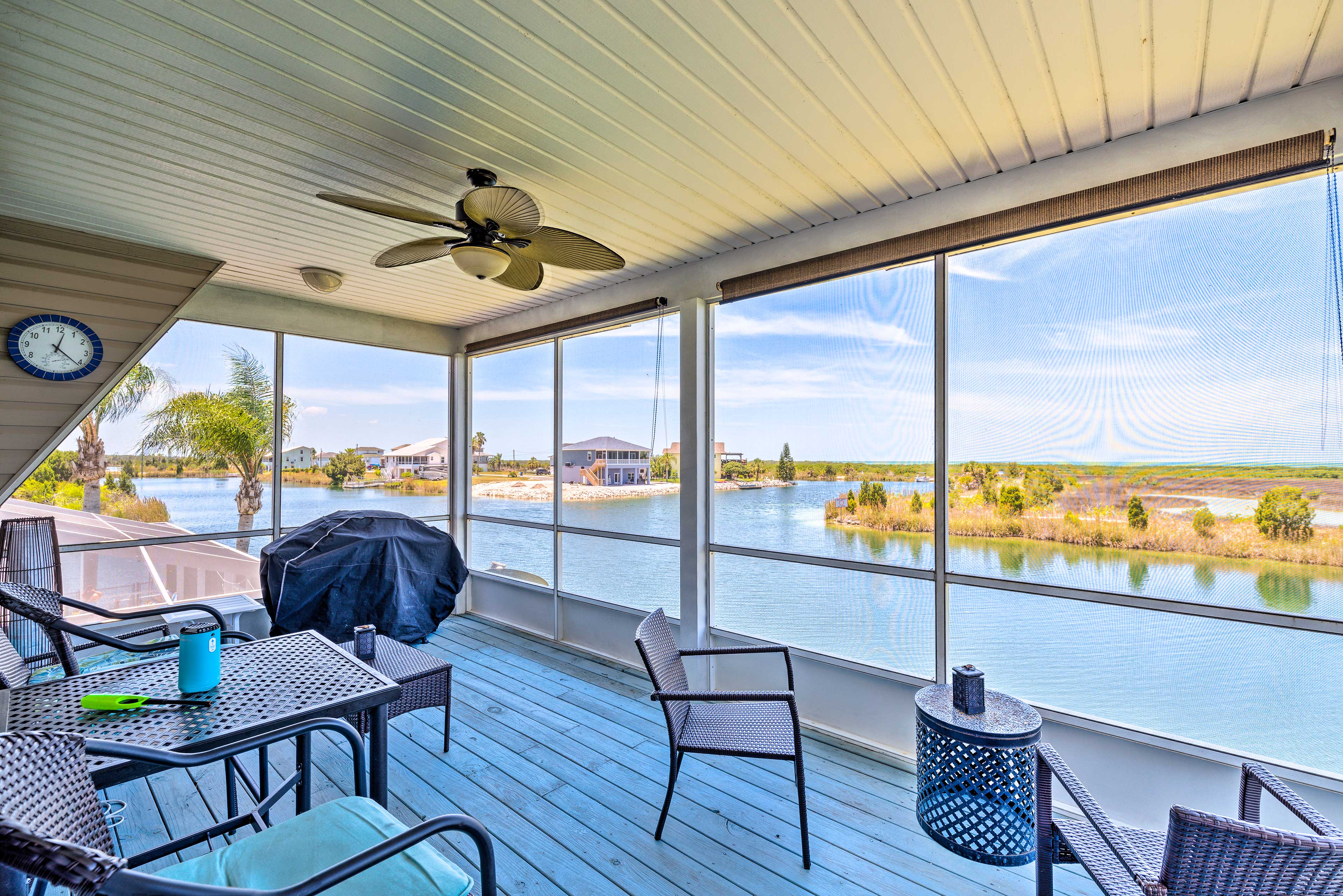 Screened-In Porch