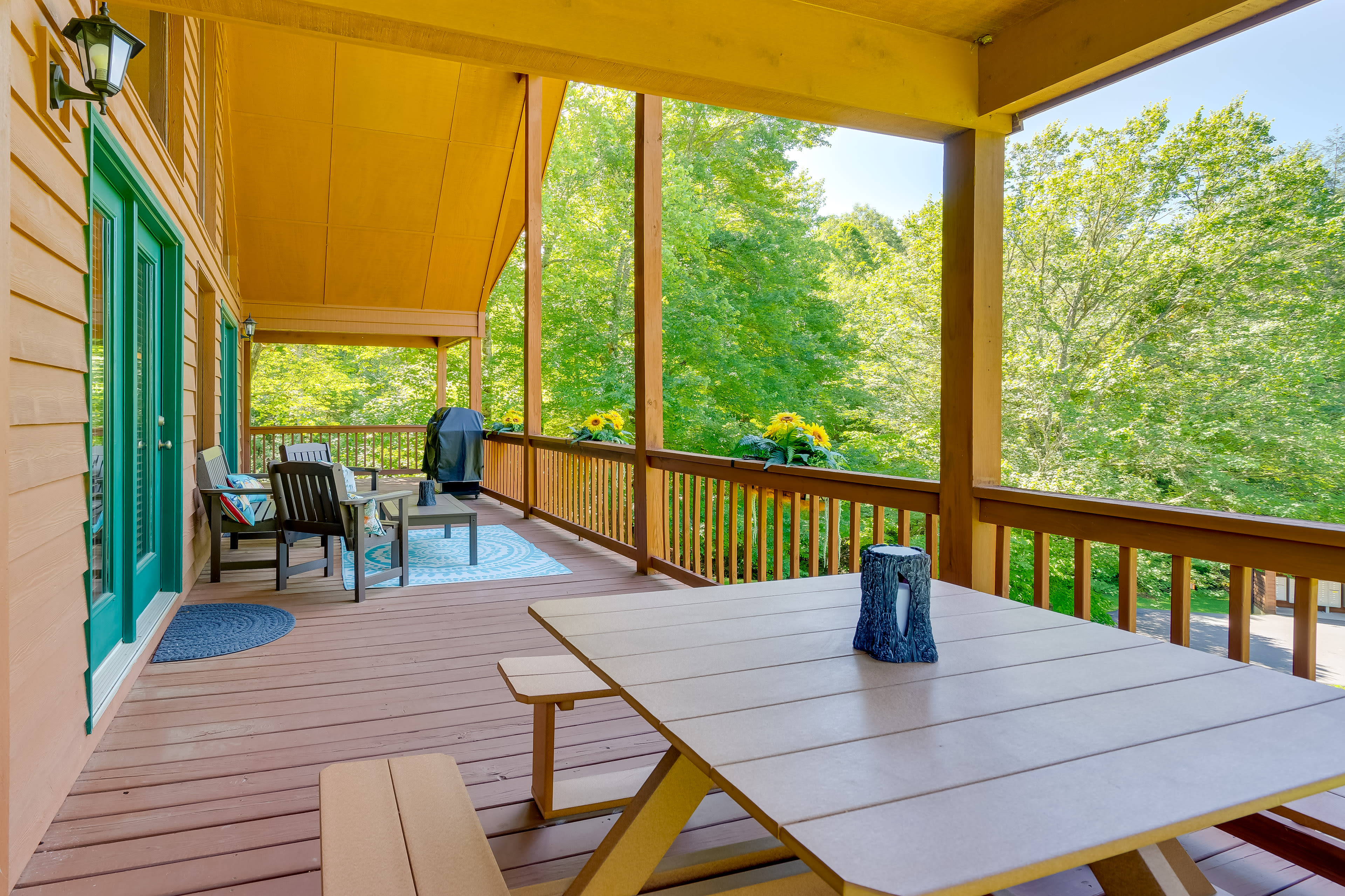 Wraparound Deck | Gas Grill | Outdoor Dining Area