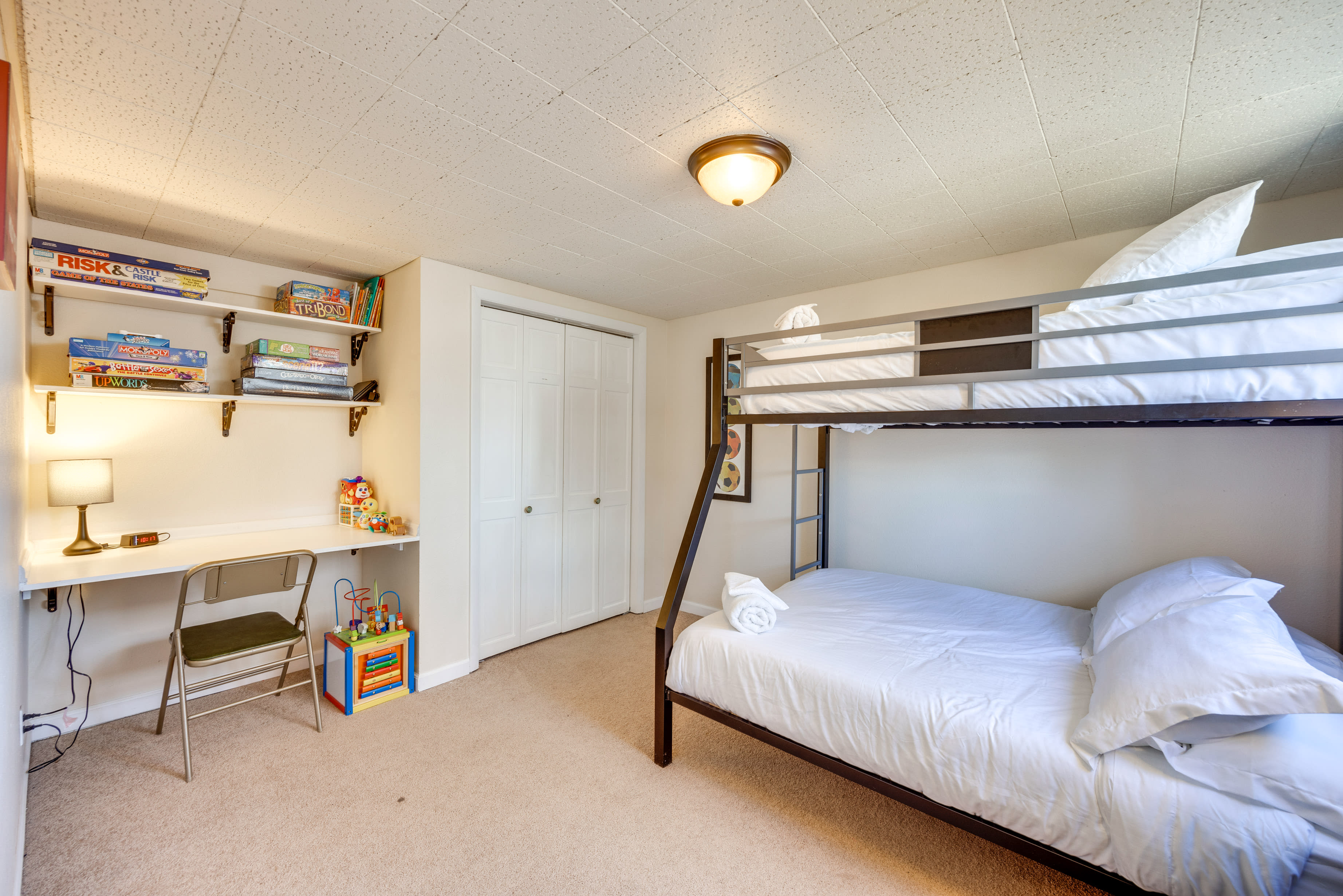 Bedroom 5 | Twin/Full Bunk Bed | Lower Level