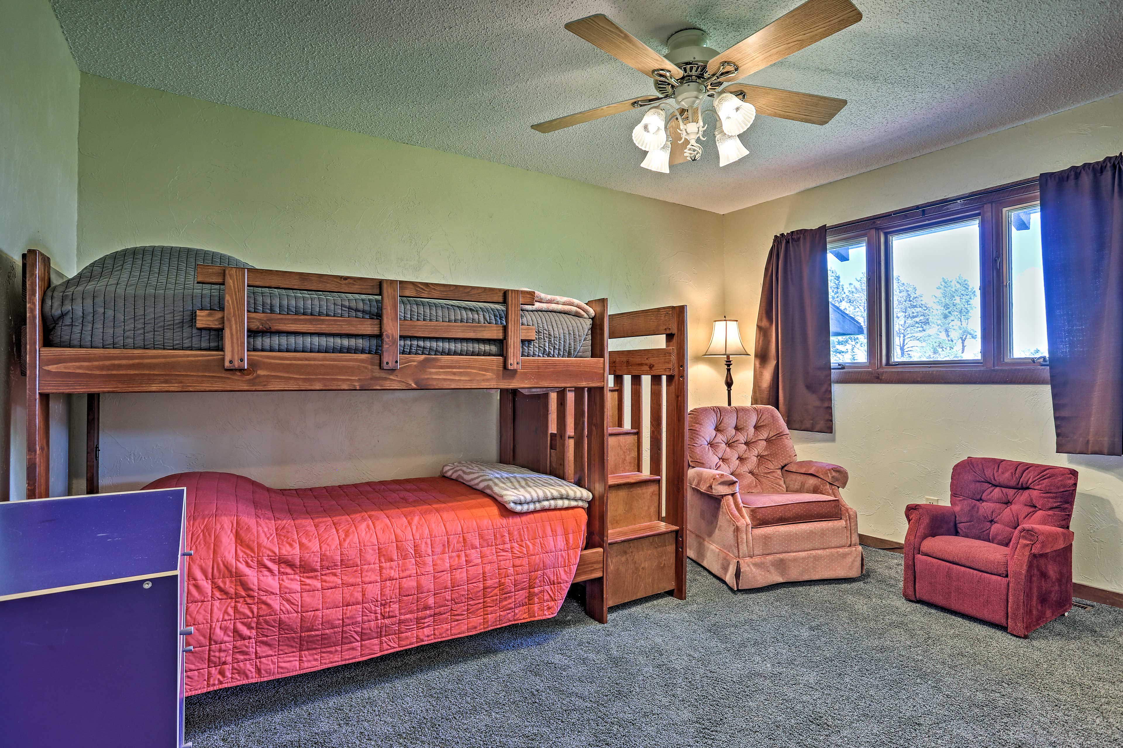 Bedroom 2 | Twin Bunk Bed