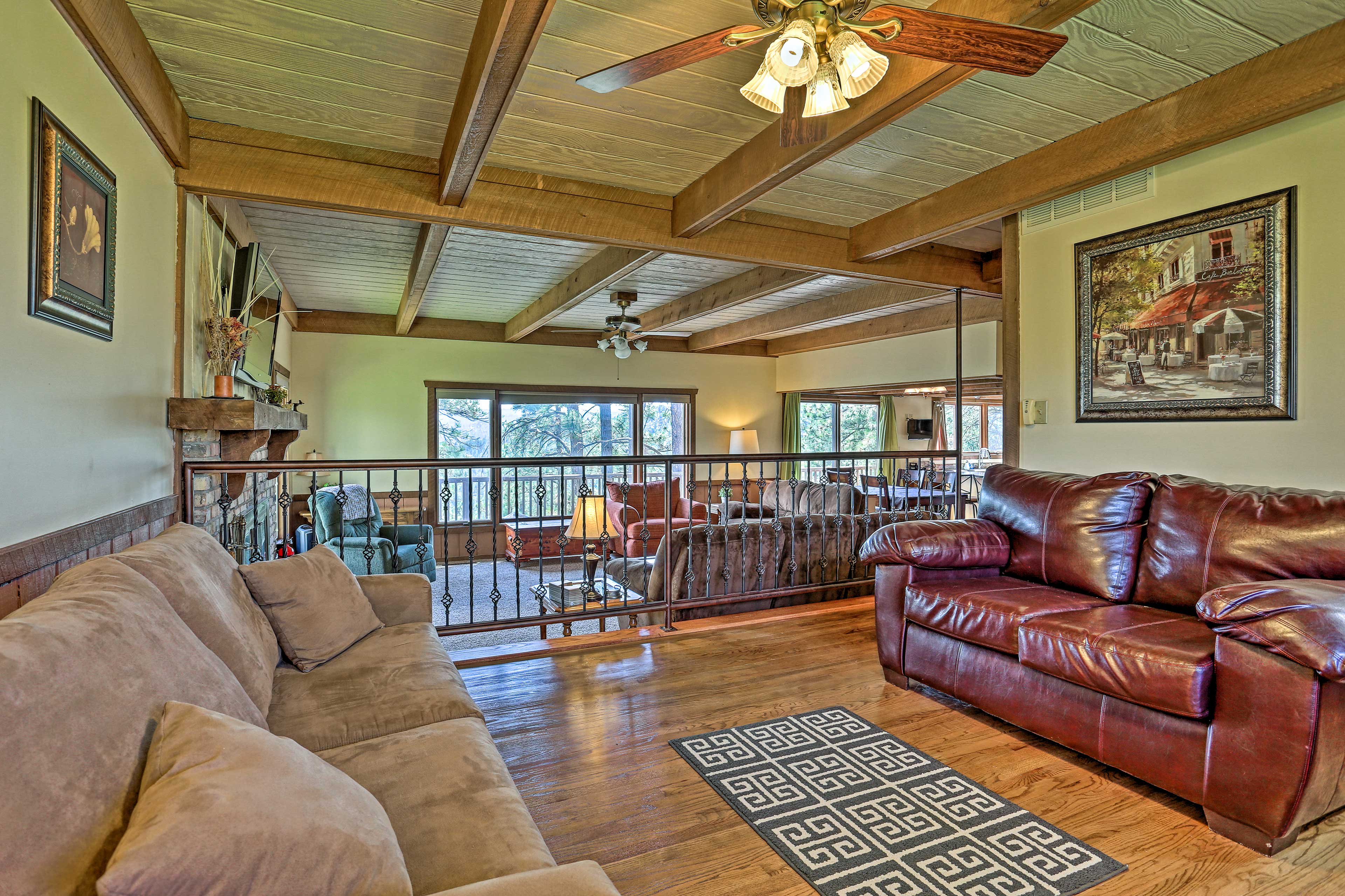 Lounge Area | Sleeper Sofa