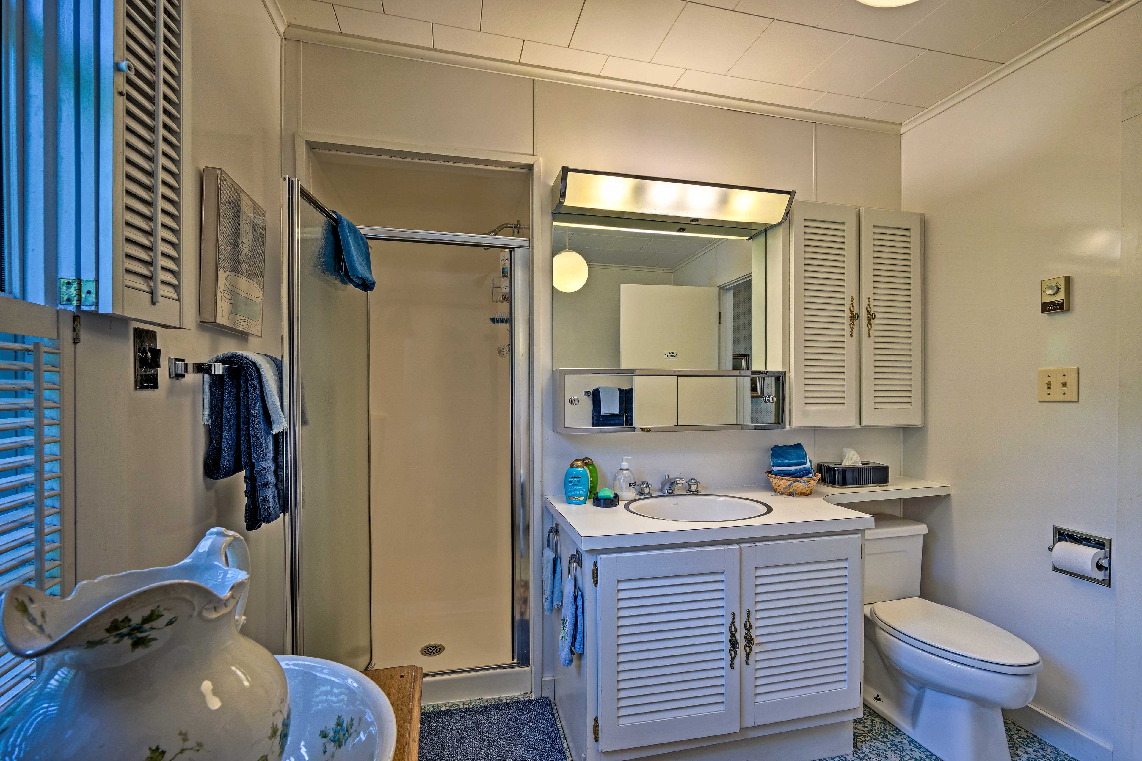 Bathroom | Walk-In Shower