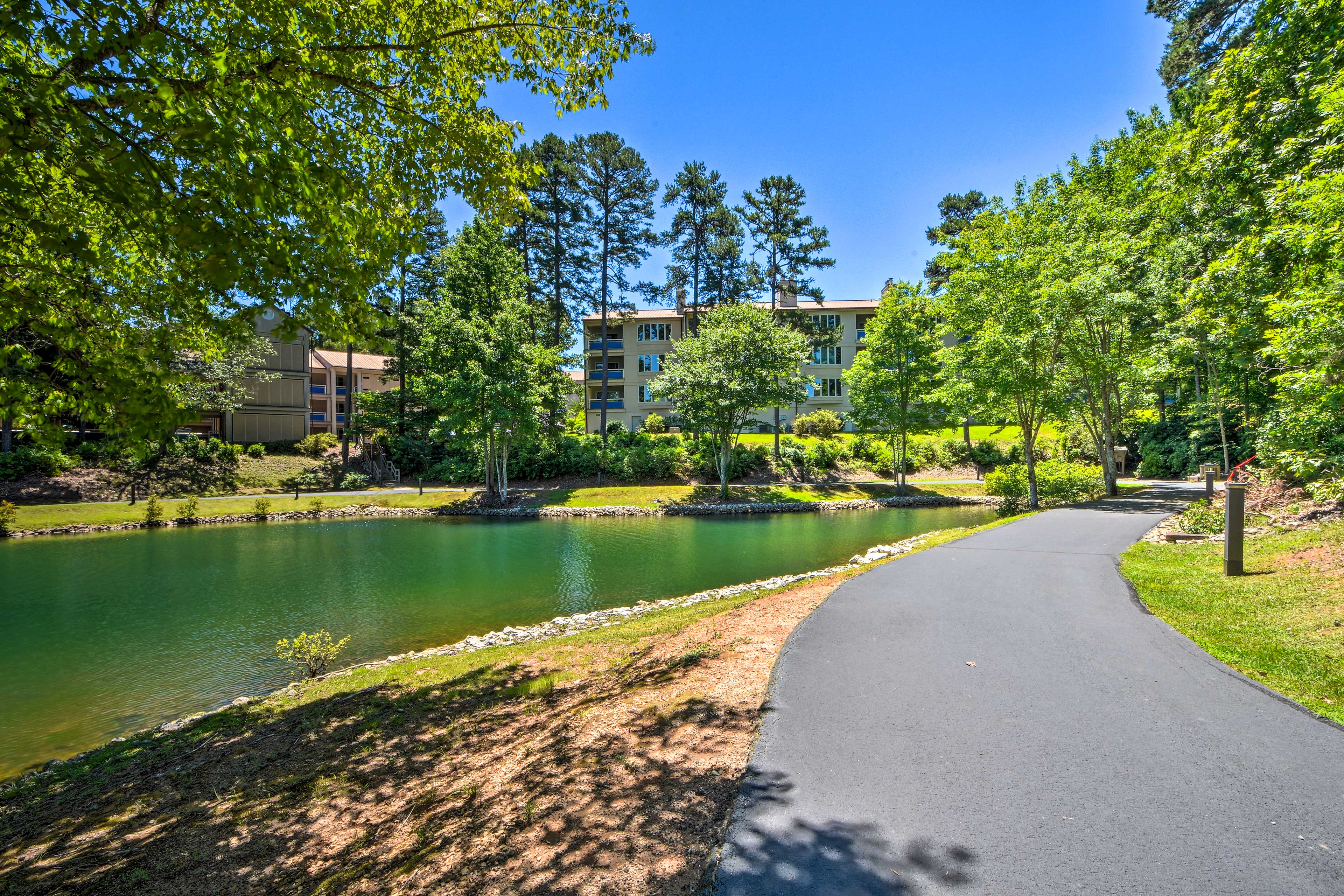 Tall Ship Condos at Keowee Key | Community Walking Path