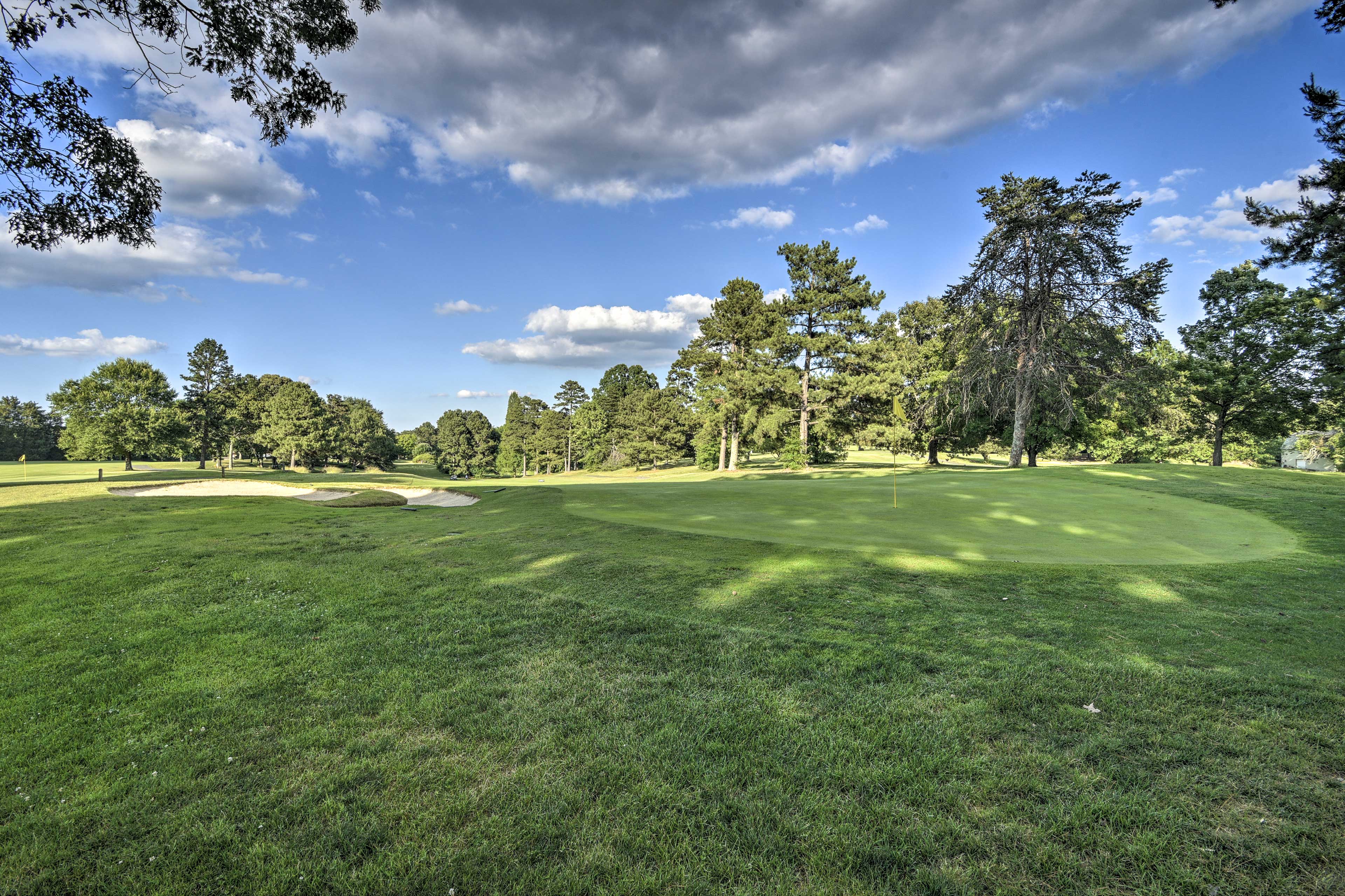 Oak Hollow Golf Course