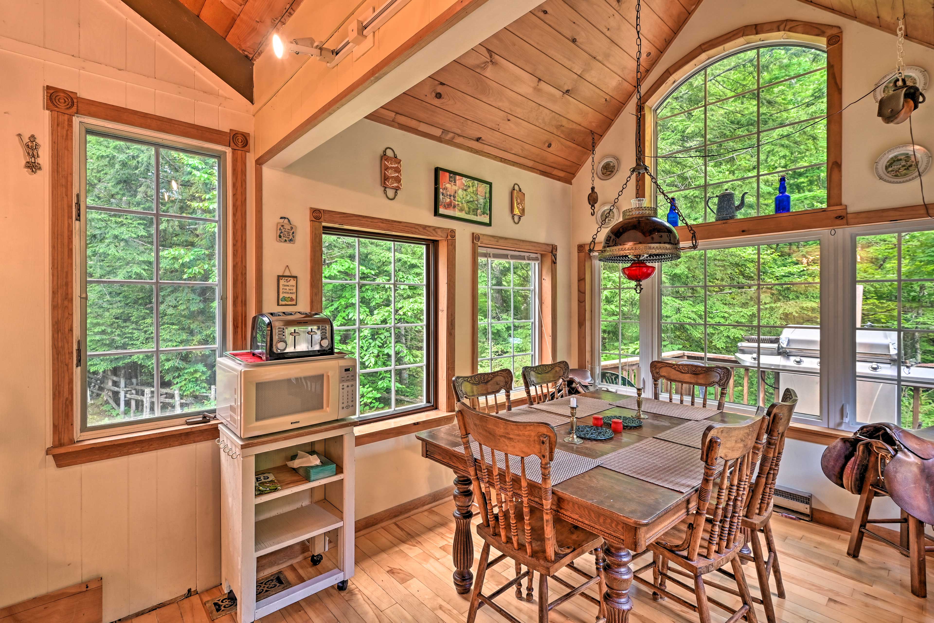 Dining Area | 1st Floor