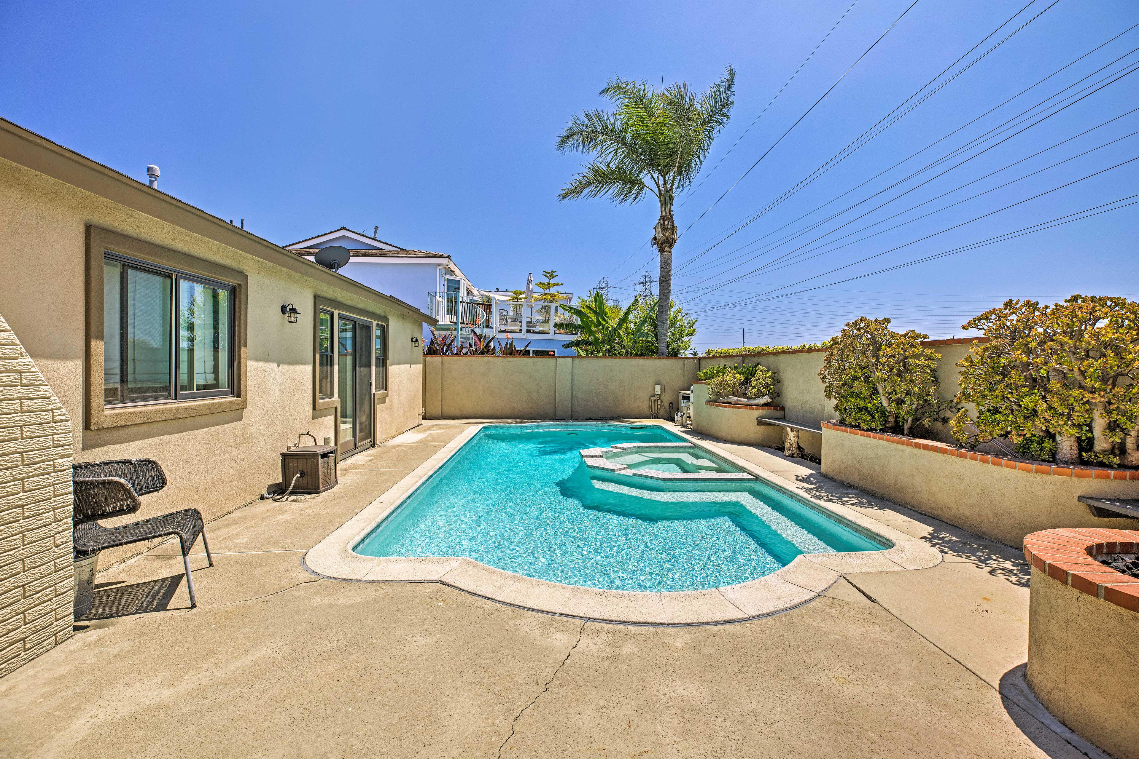 Huntington Beach Vacation Rental | 3BR | 2.5BA | Single Story | 1,800 Sq Ft