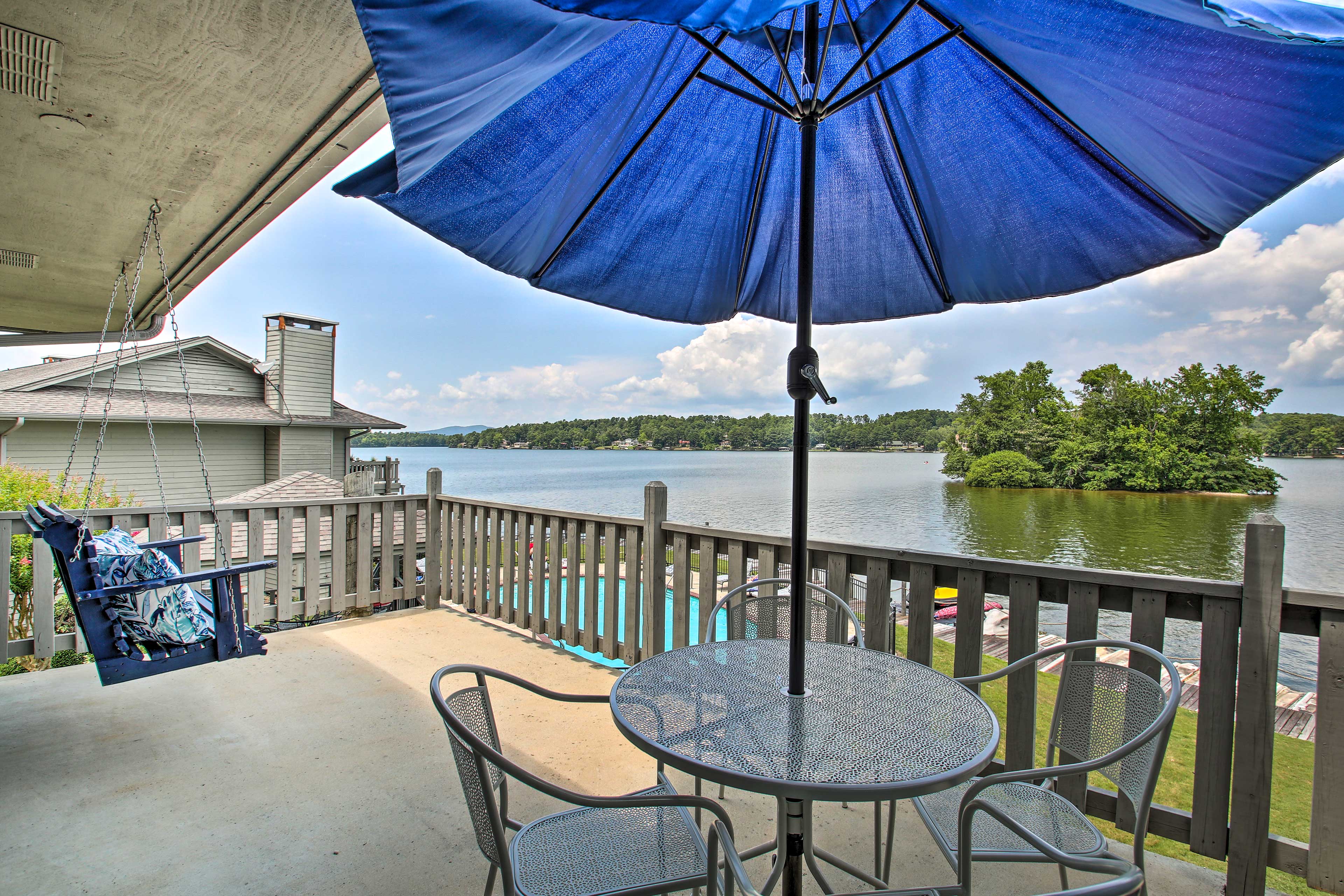 Outdoor Dining Area