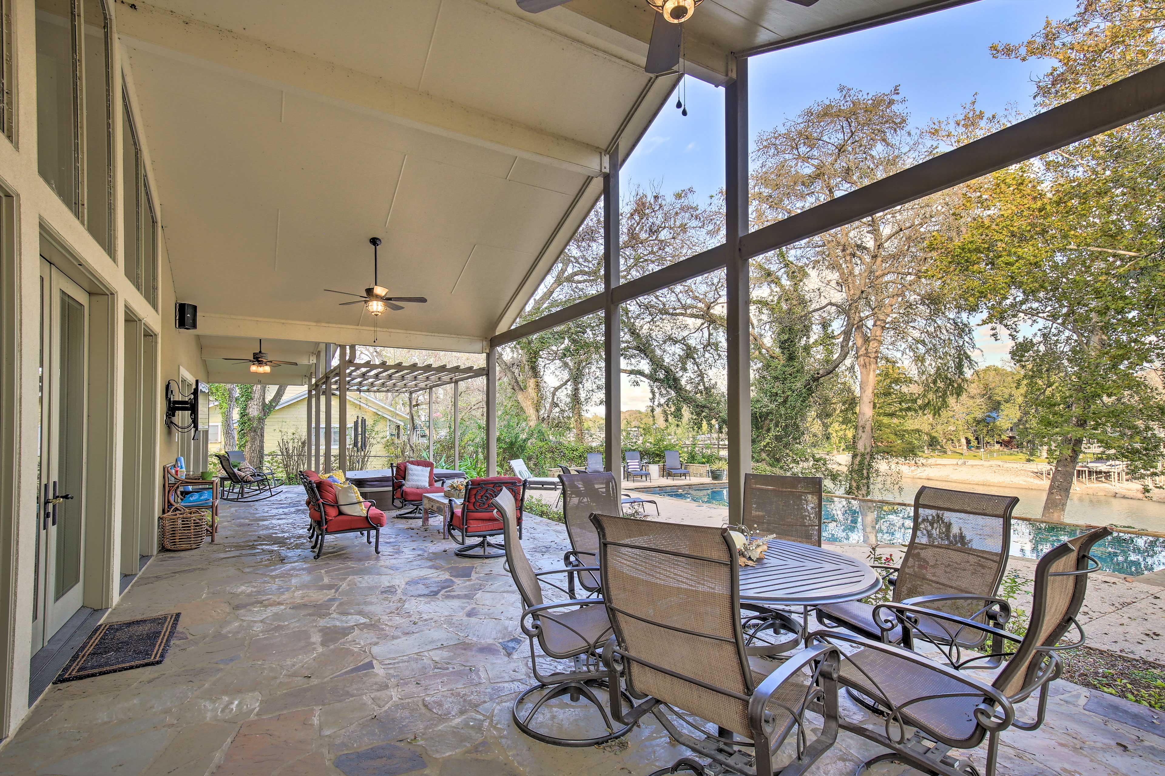 Covered Patio | River Views | Smart TV