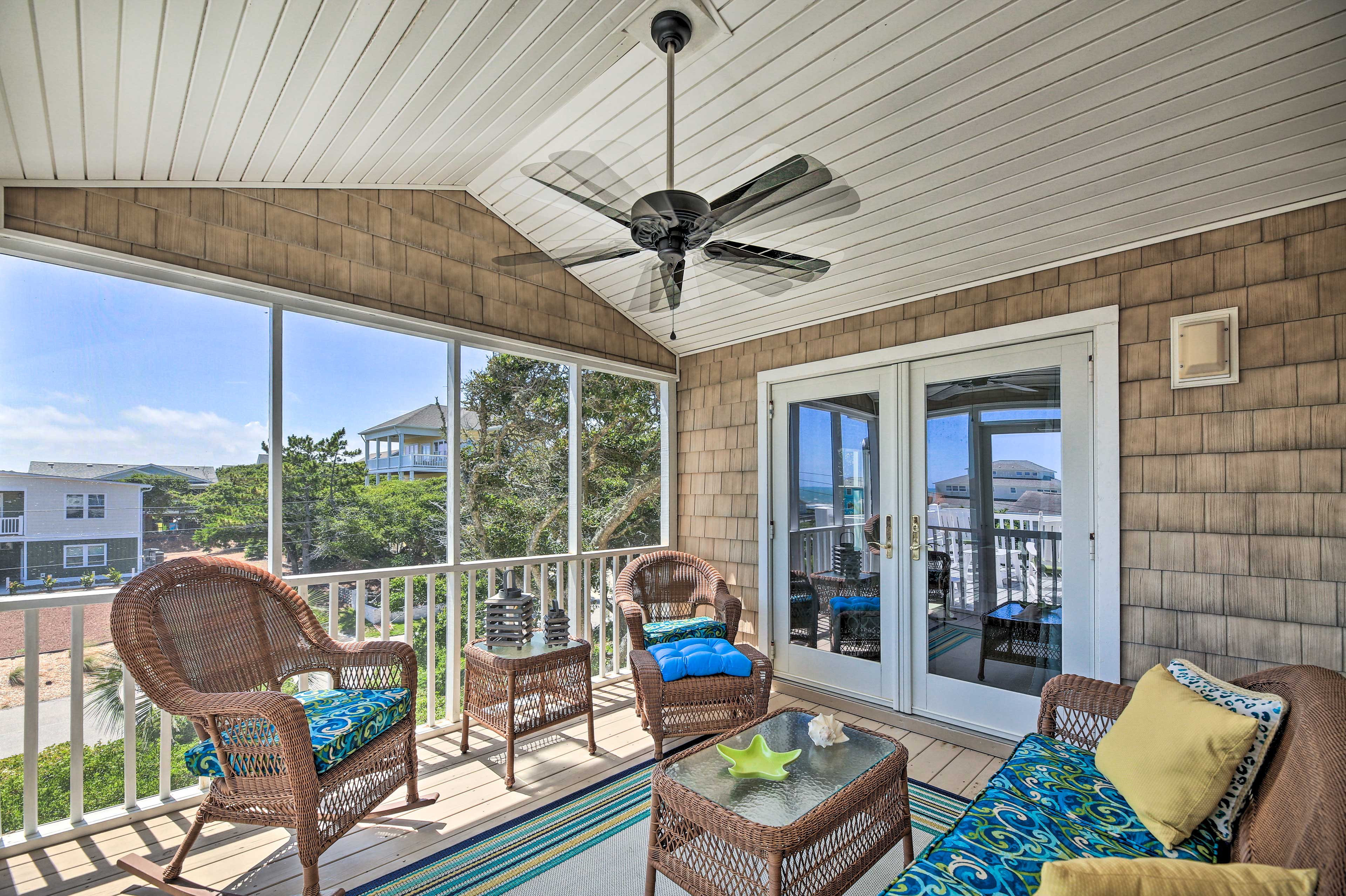 Screened Porch | Distant Ocean View