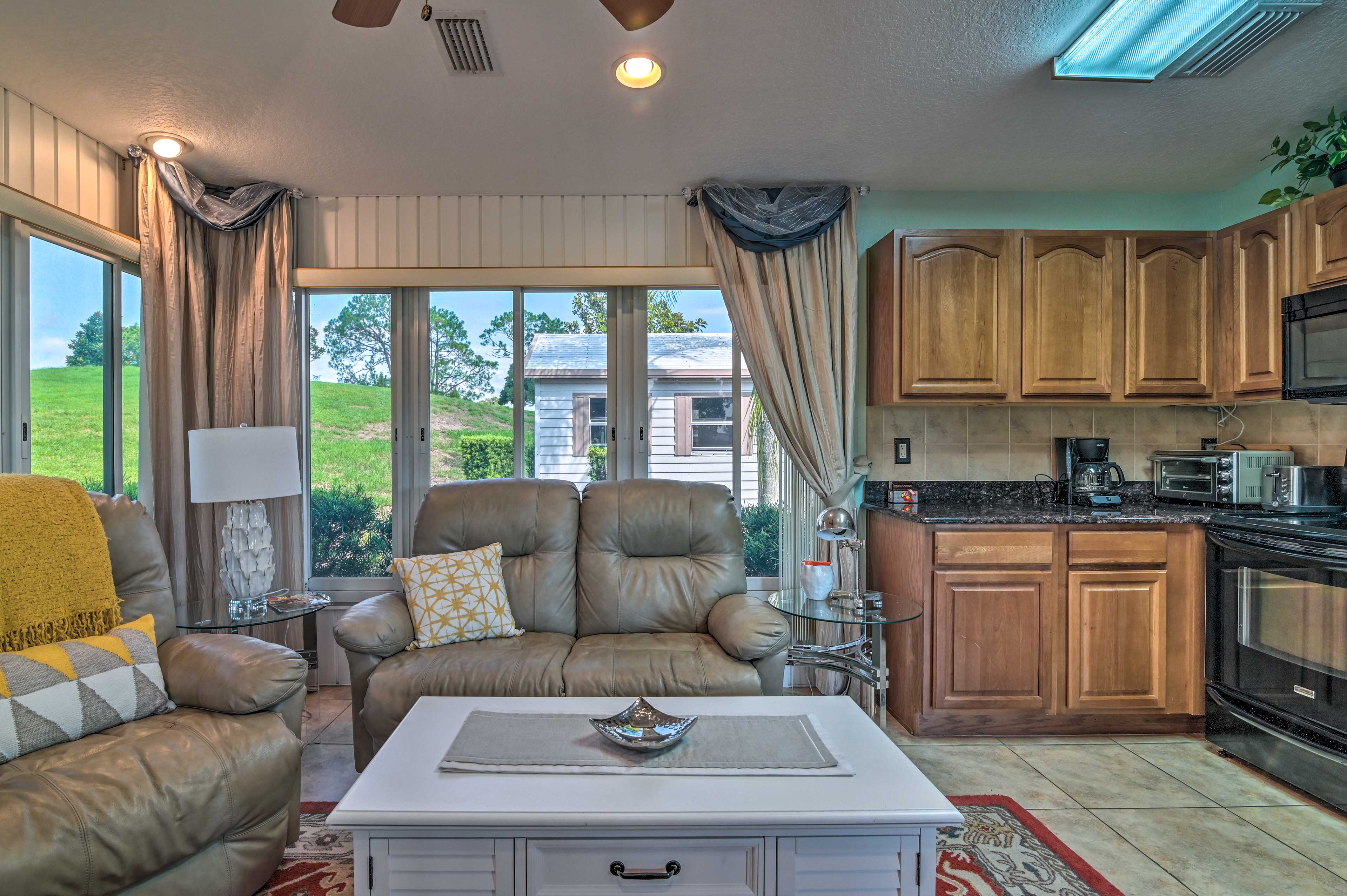 Main Living Space | Kitchen