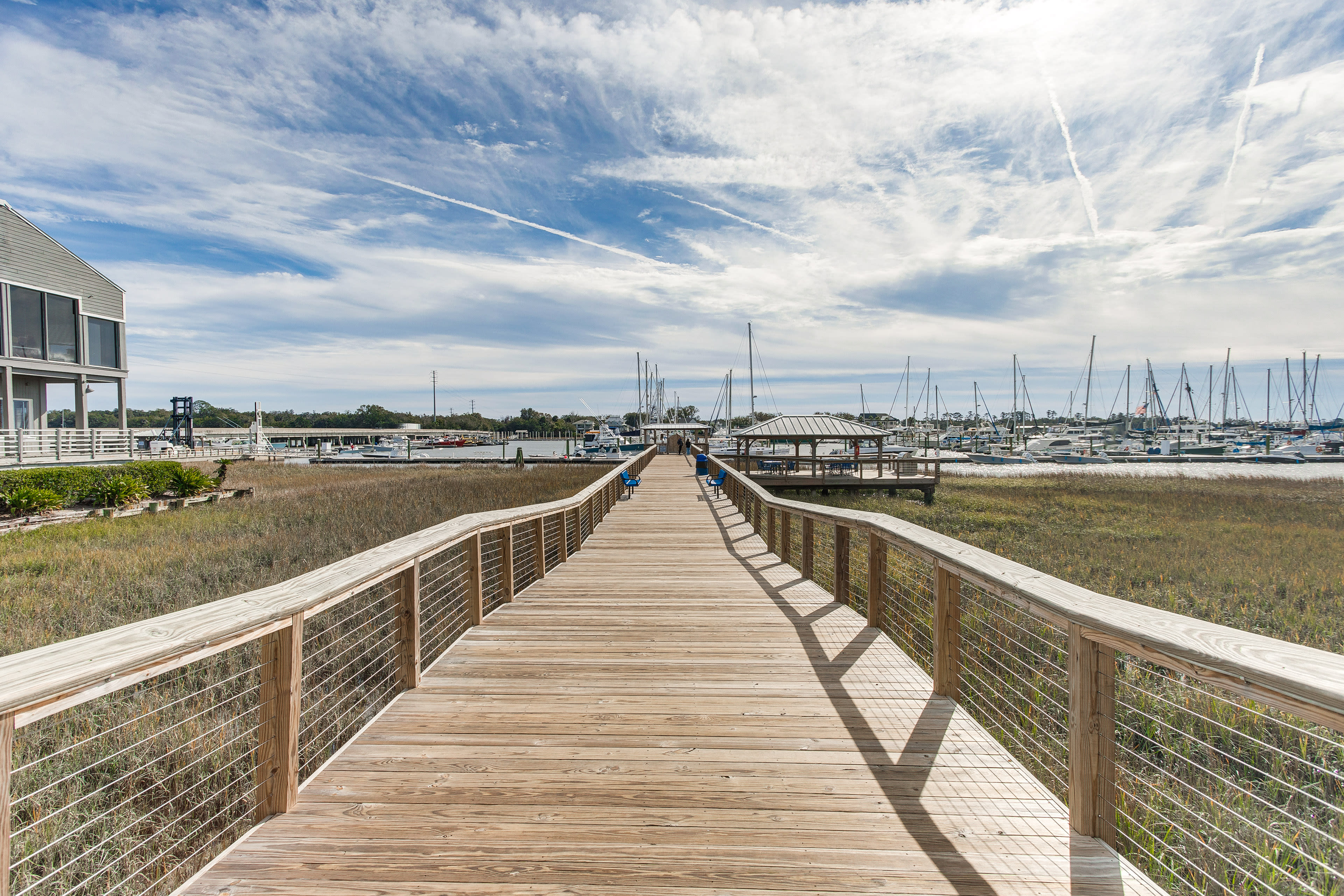 Walk to Morning Star Marina