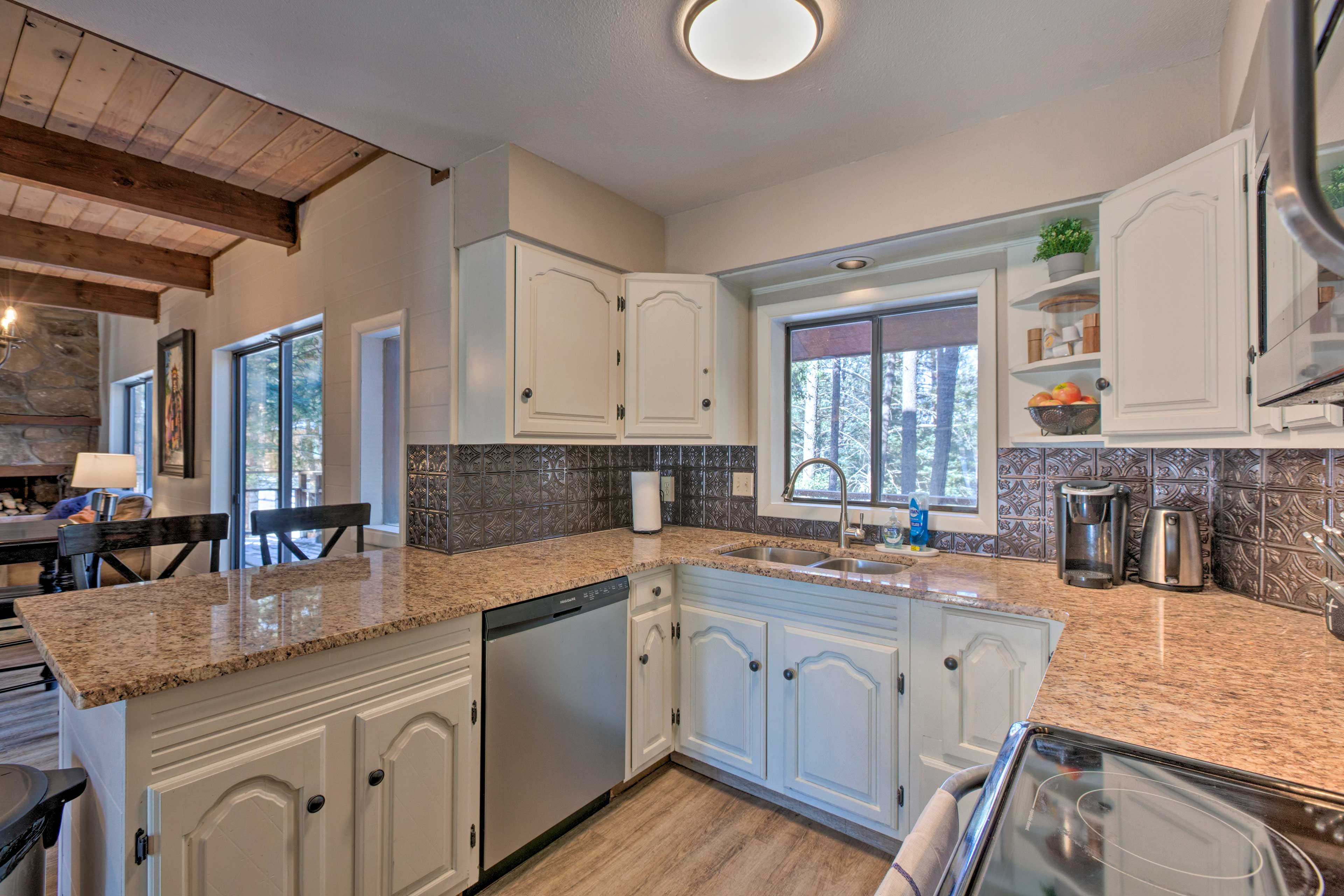 Fully Equipped Kitchen | Main Floor | Spices