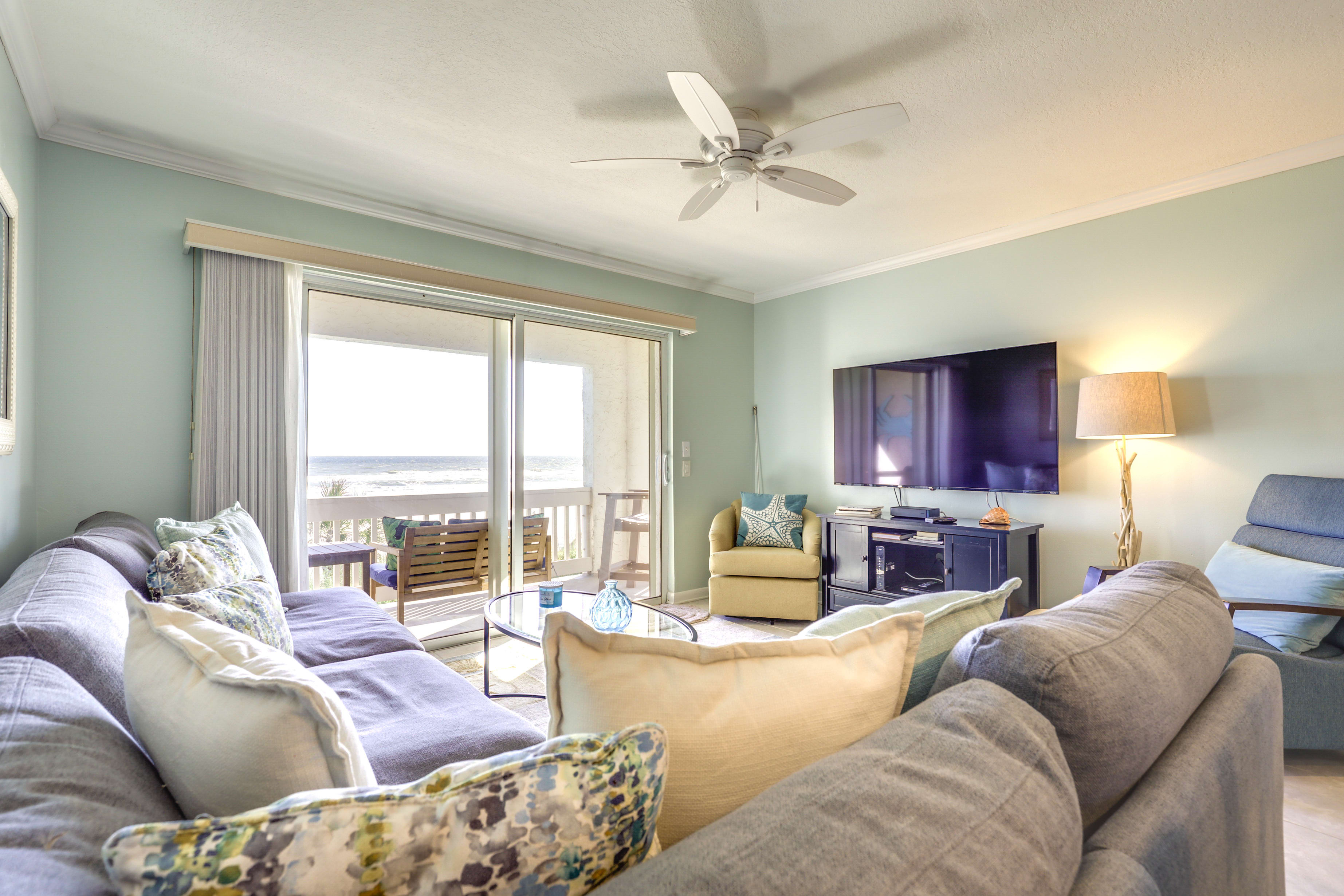 Beachfront St Augustine Condo w/ Pool Access