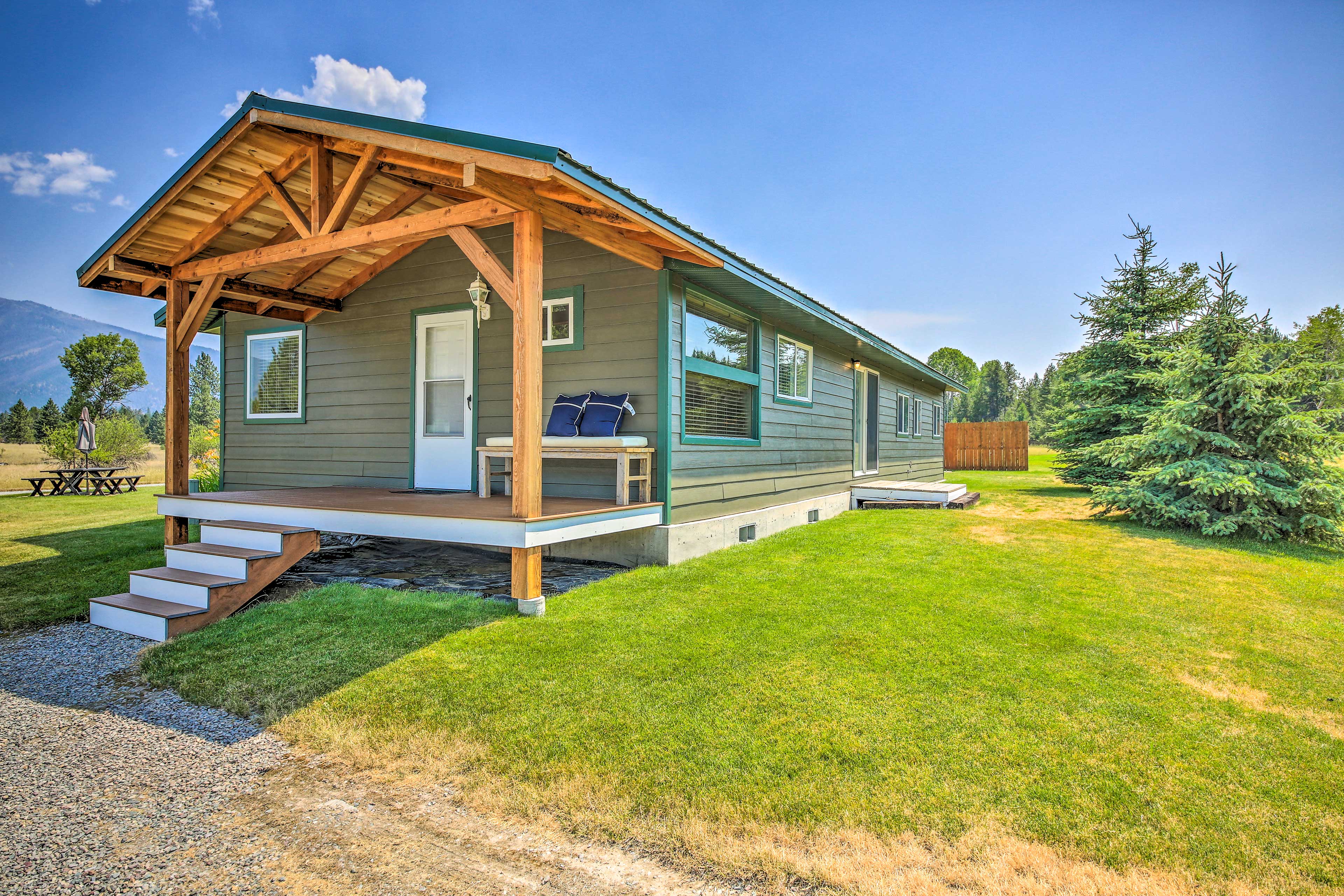 Exterior | Stairs Required For Entry | Homeowner On-Site