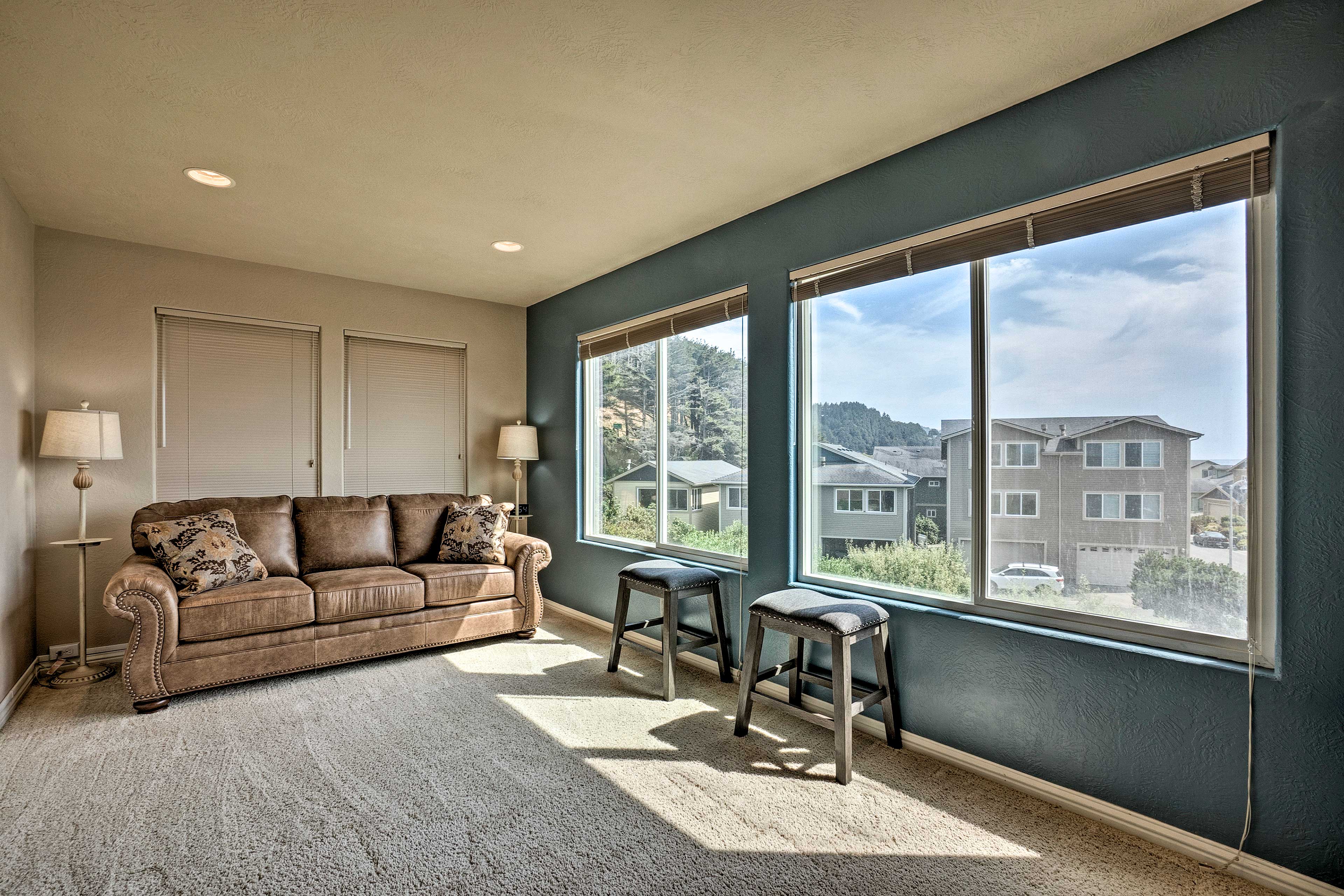 Sunroom | 3rd Floor | Sleeper Sofa