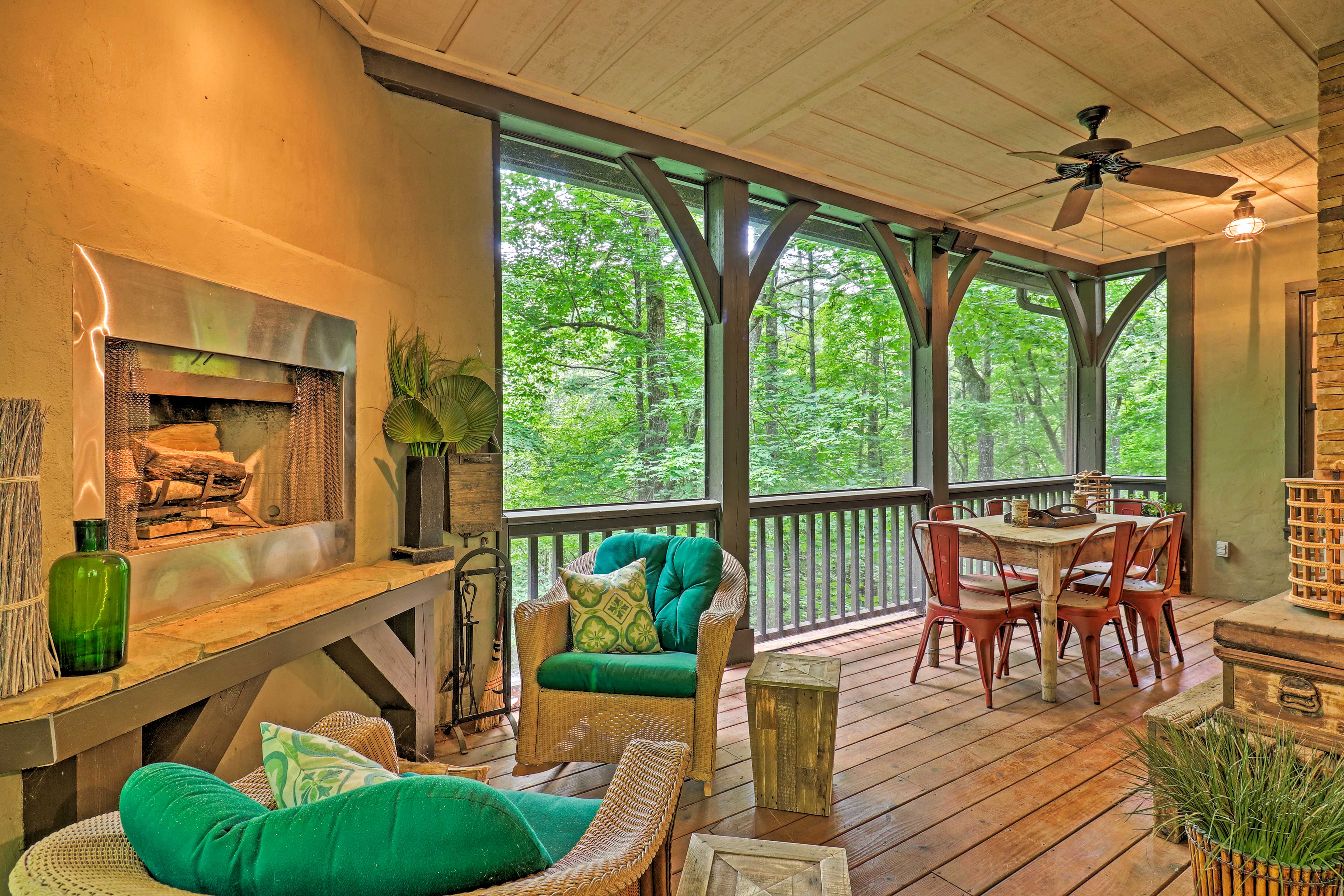 Private Screened-In Porch | Access via Living Room | Firewood Provided