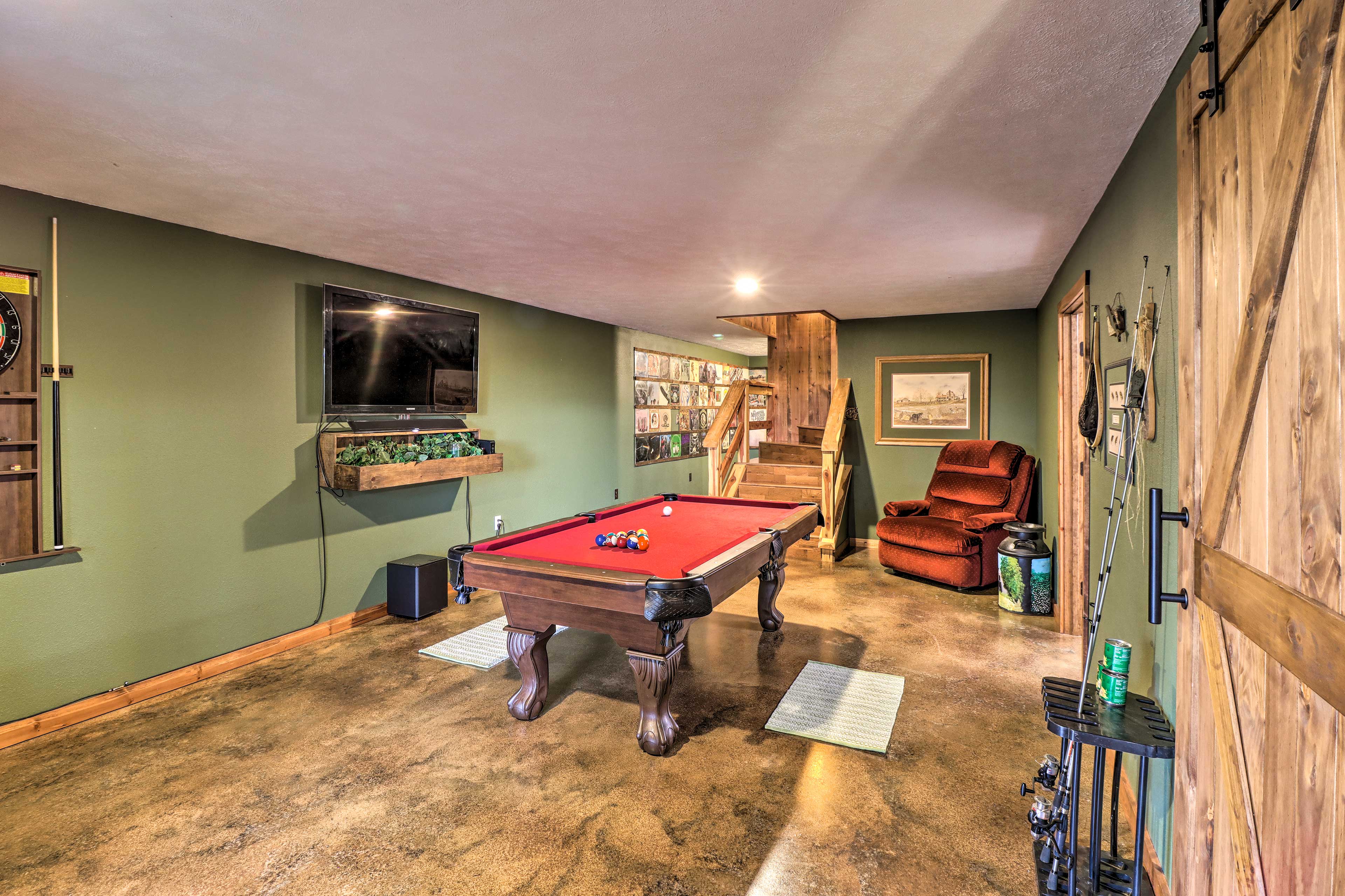Game Room | WiFi Not Available | 1 Exterior Security Camera | Towels & Linens