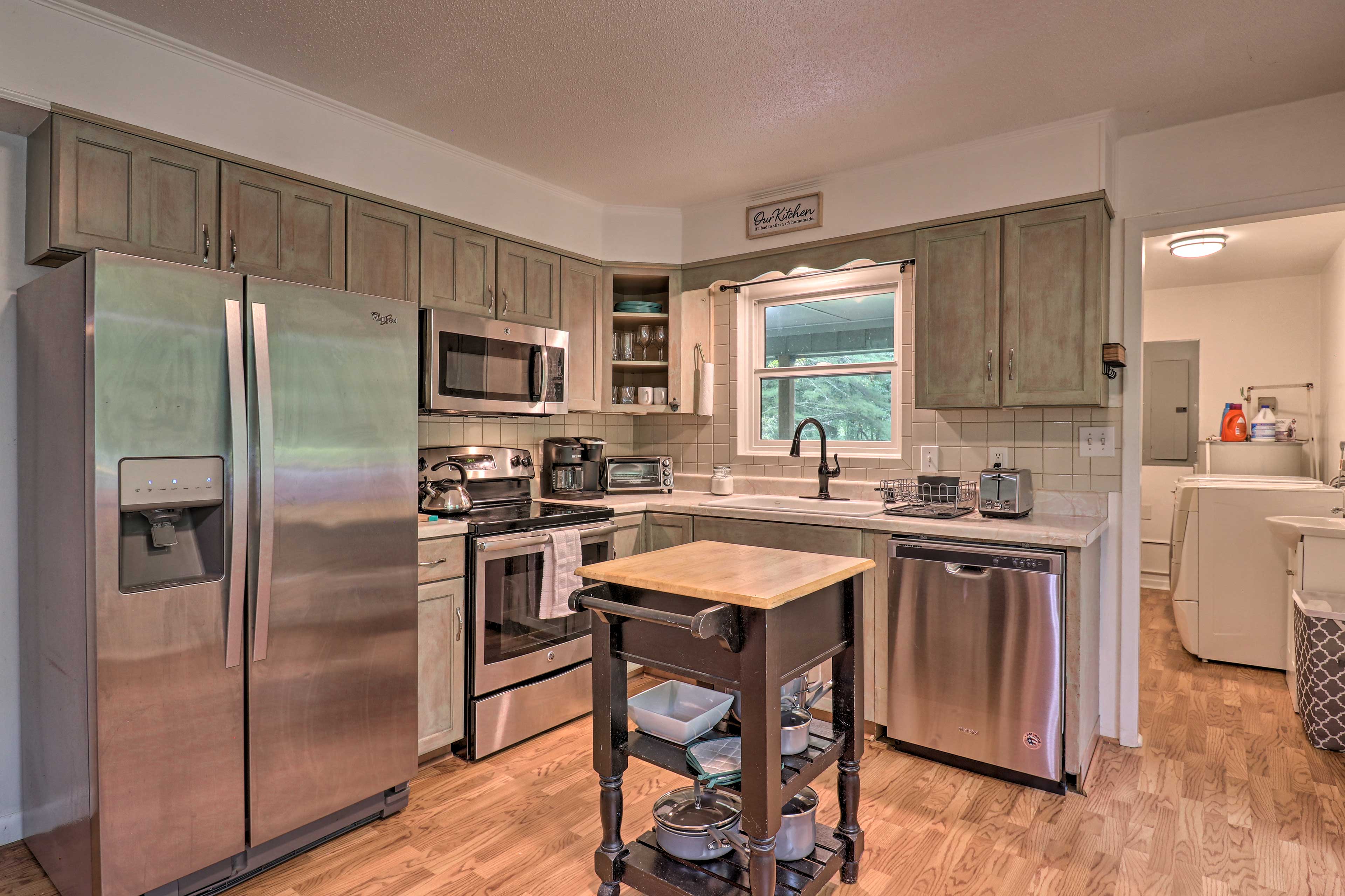 Kitchen | Fully Equipped | Stainless Steel Appliances