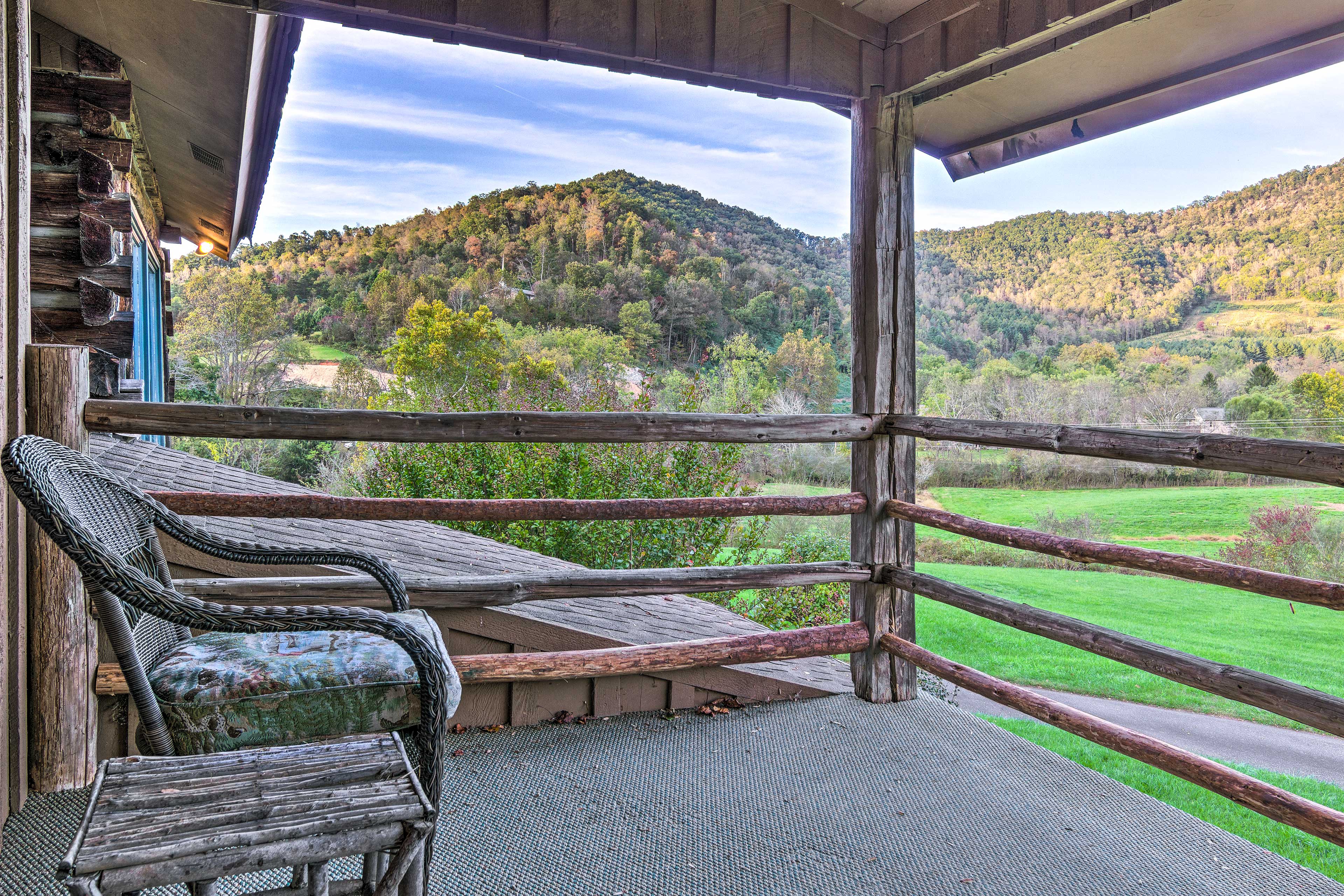 Cullowhee Vacation Rental | 6BR + Loft | 6.5BA | 3 Stories | Step-Free Entry