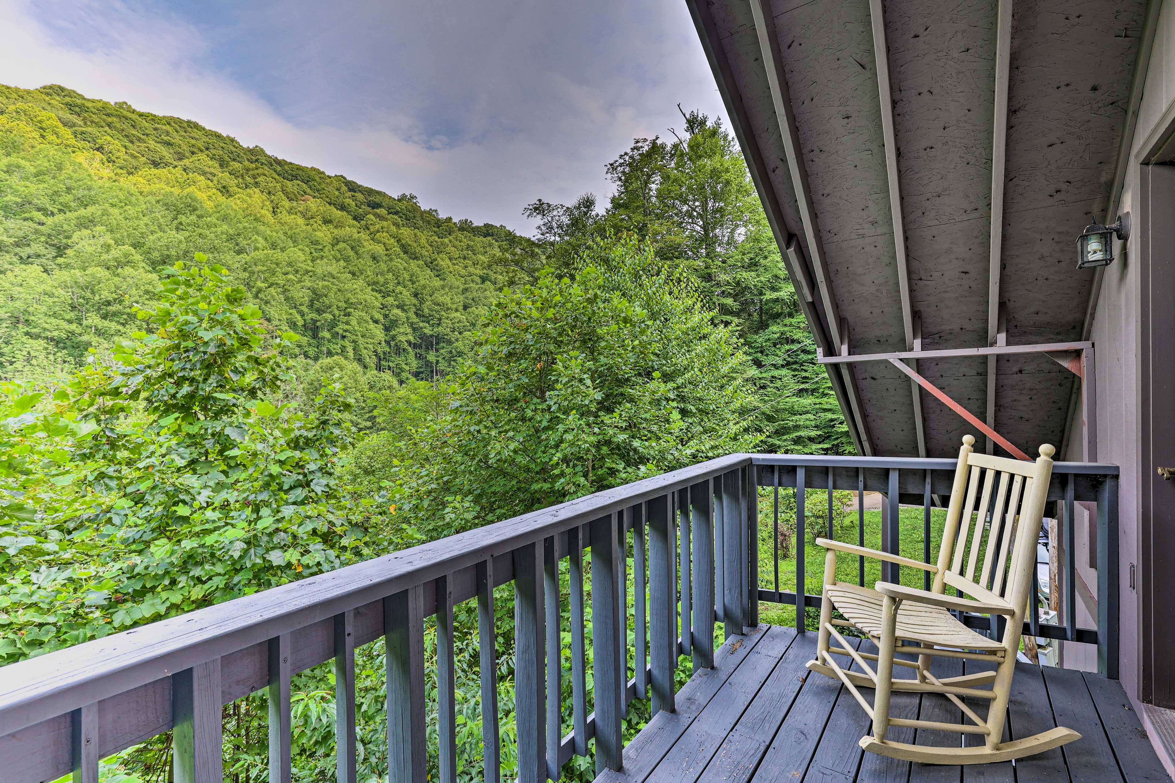 Private Balcony | 2-Story Cabin | 800 Sq Ft