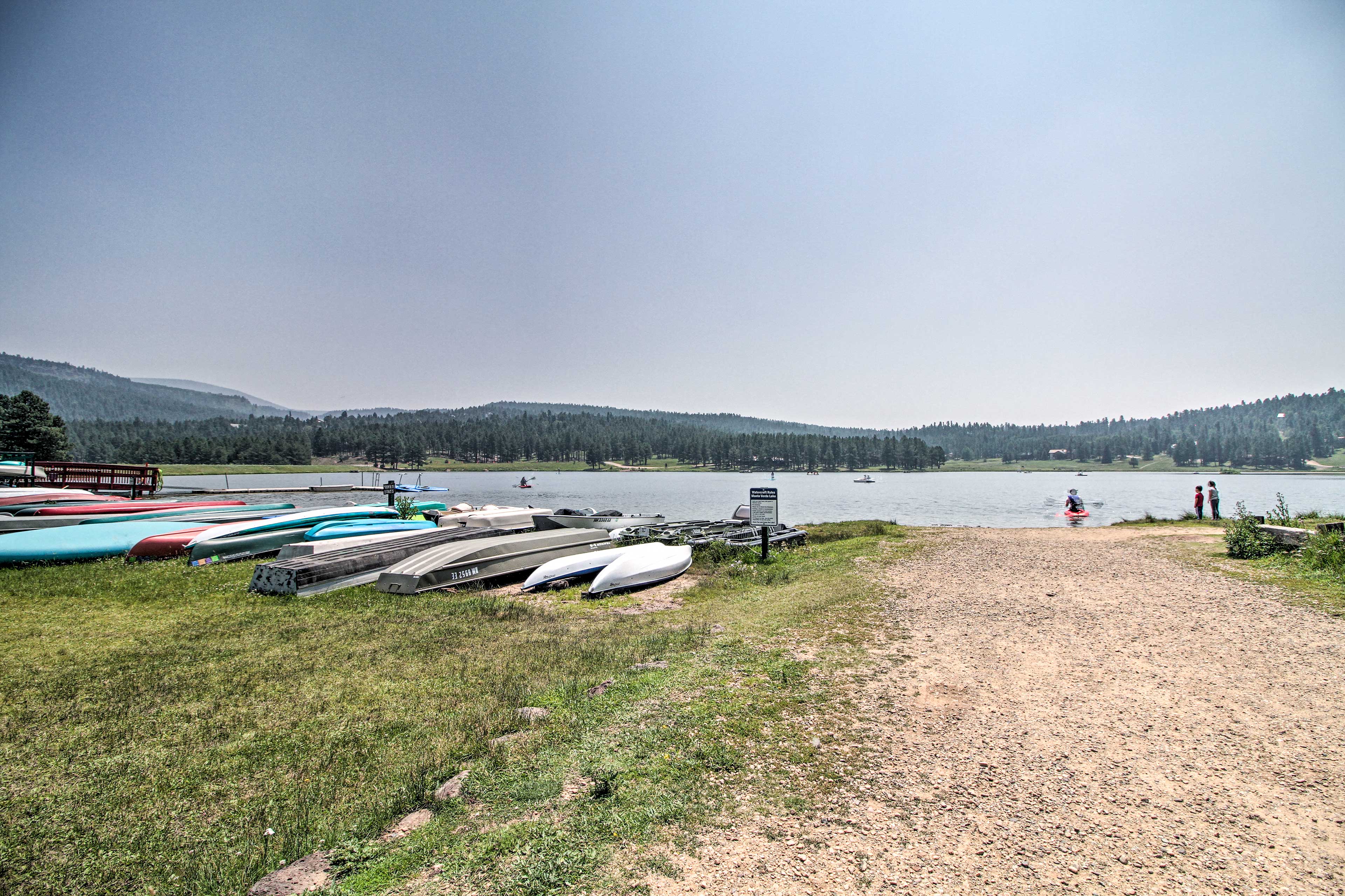 Community Lake Access | 2 Kayaks Provided & Stored at Lake