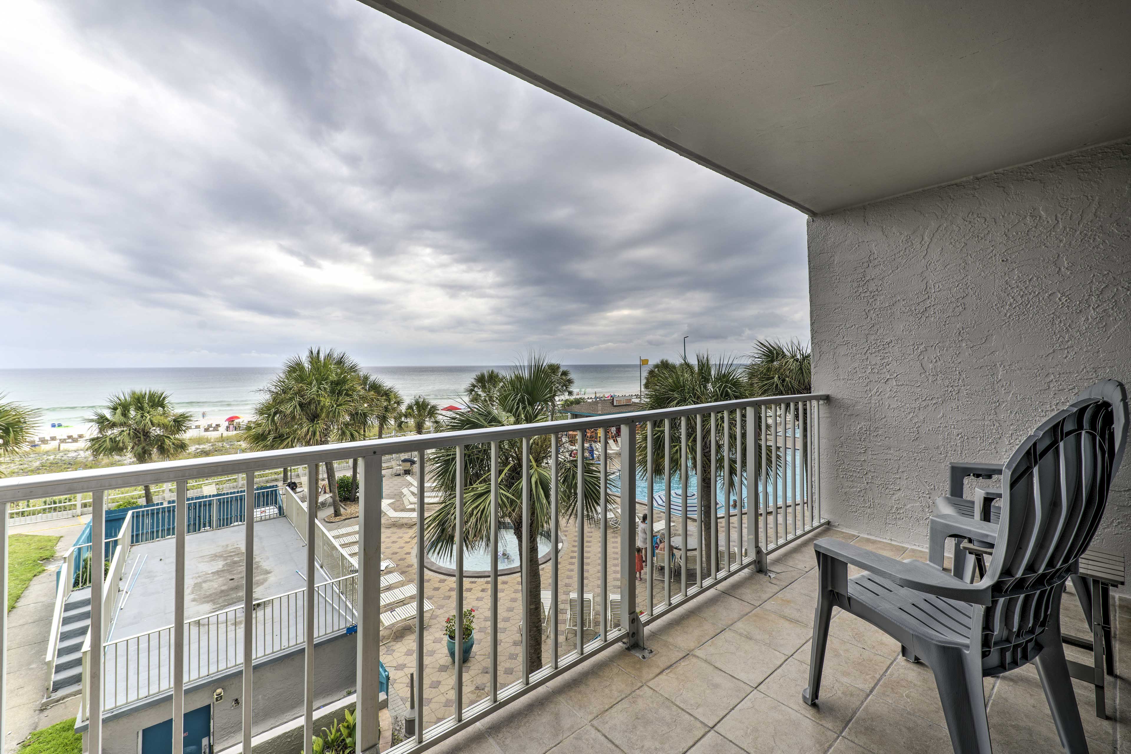 Private Oceanview Balcony | Private Beach Access On-Site