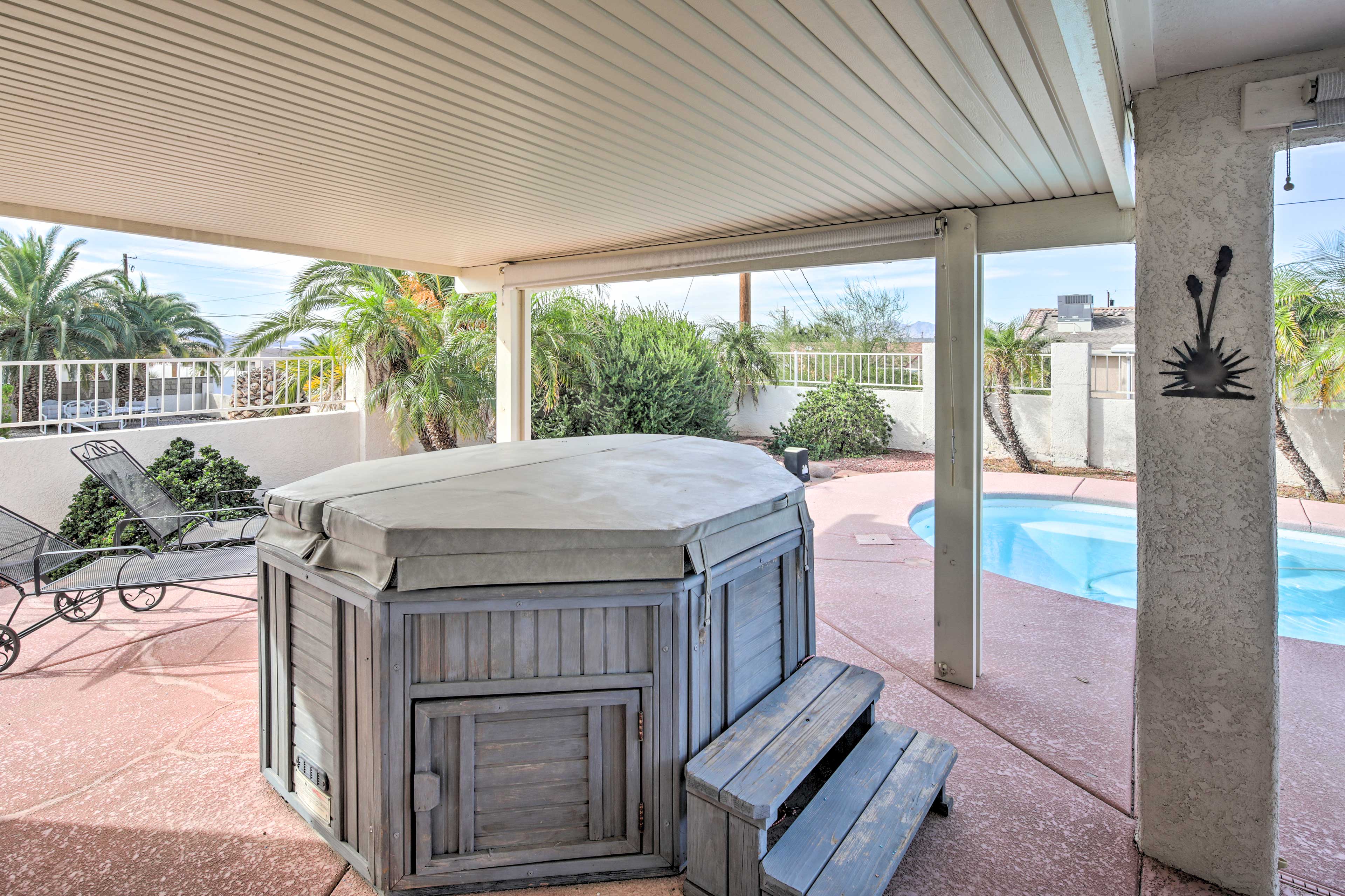 Private Pool & Hot Tub