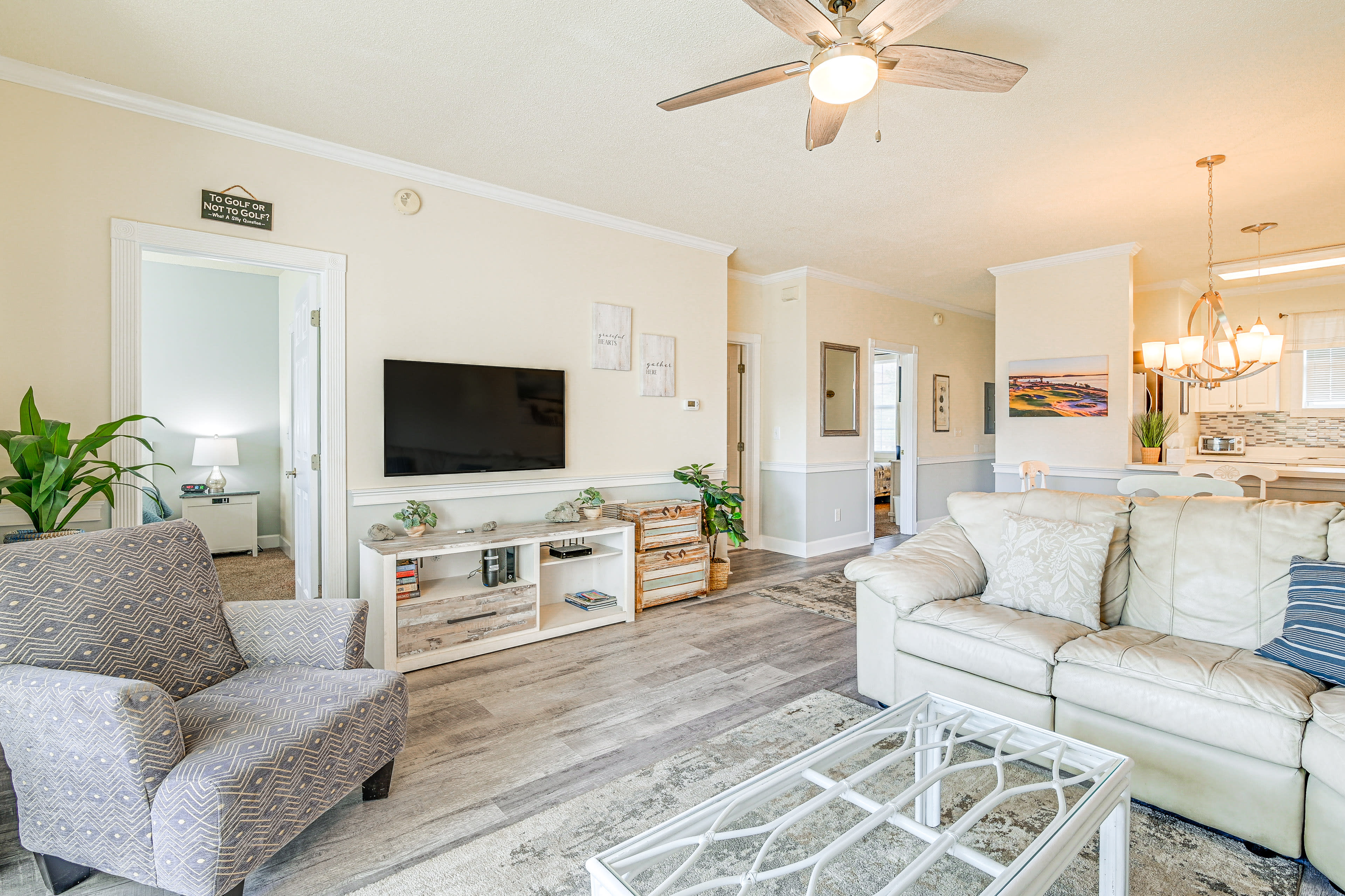 Cozy Myrtle Beach Condo w/ Community Pools & Golf