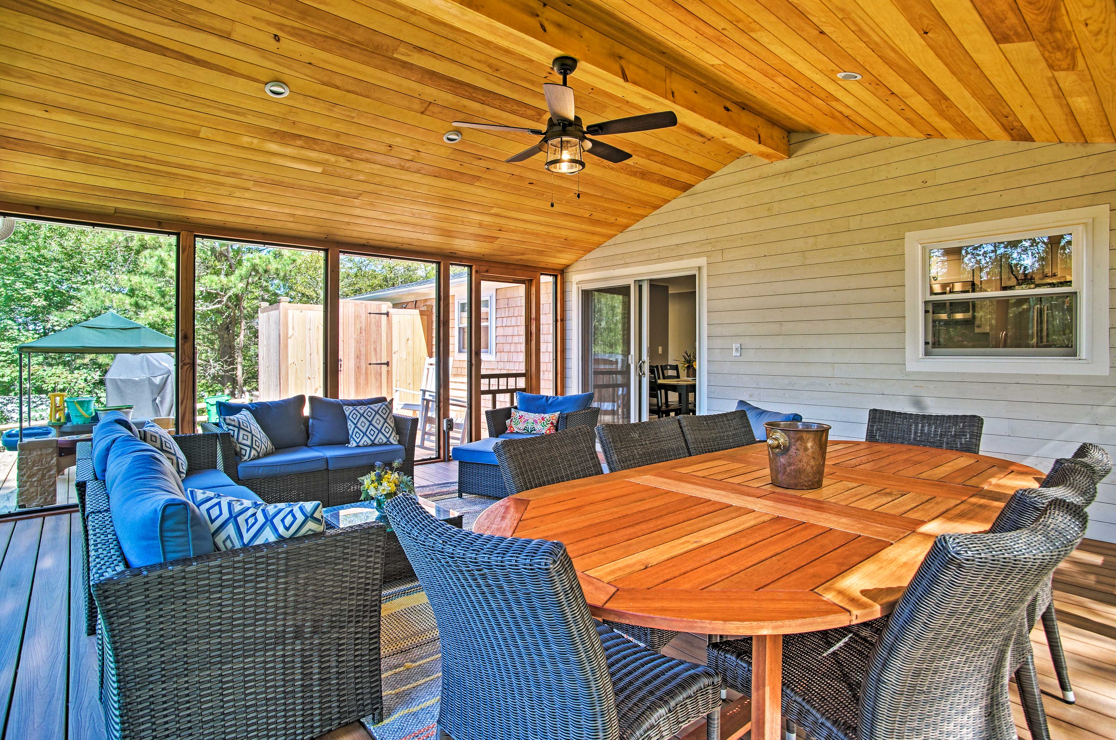 Screened Porch