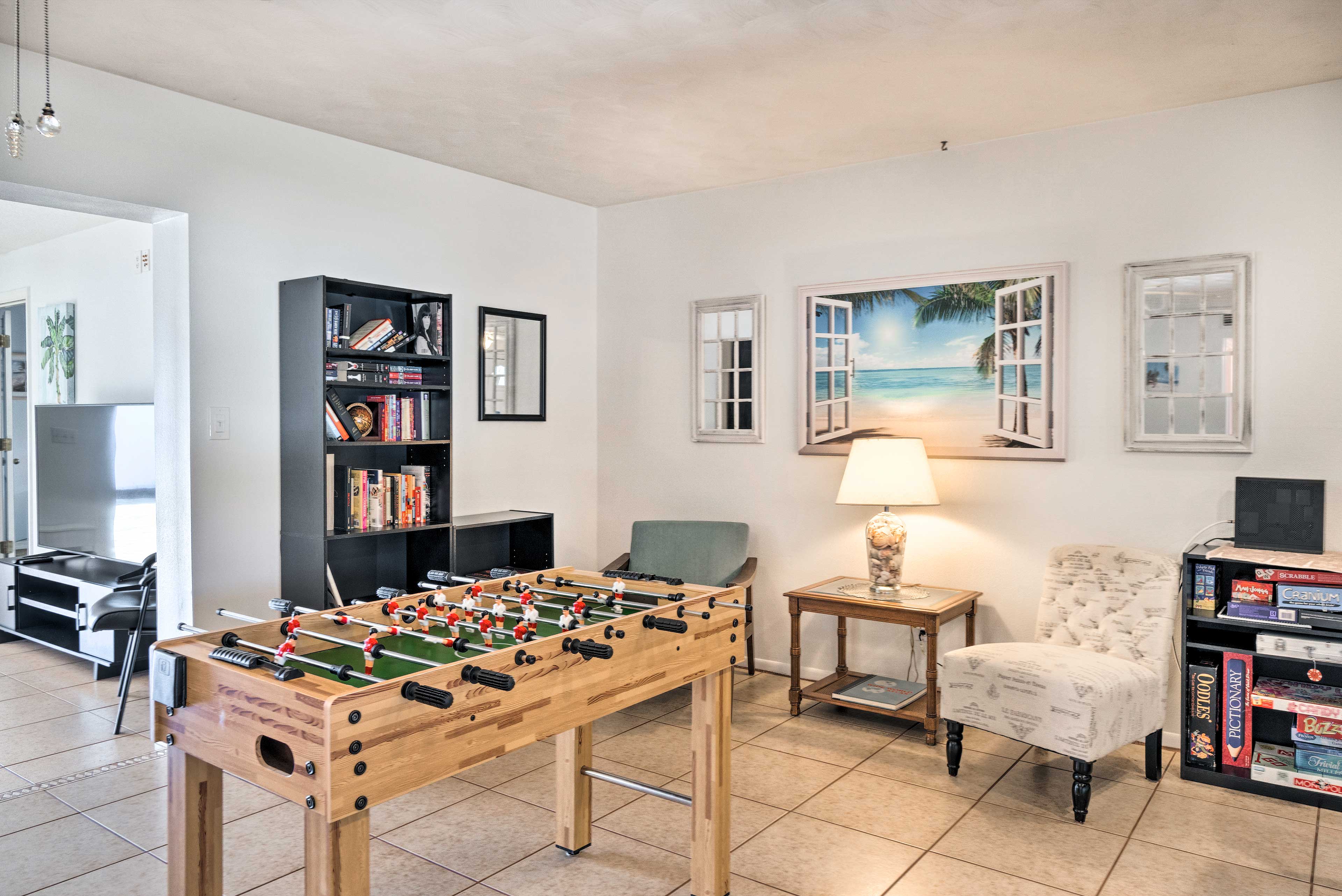 Living Room | Board Games | Books