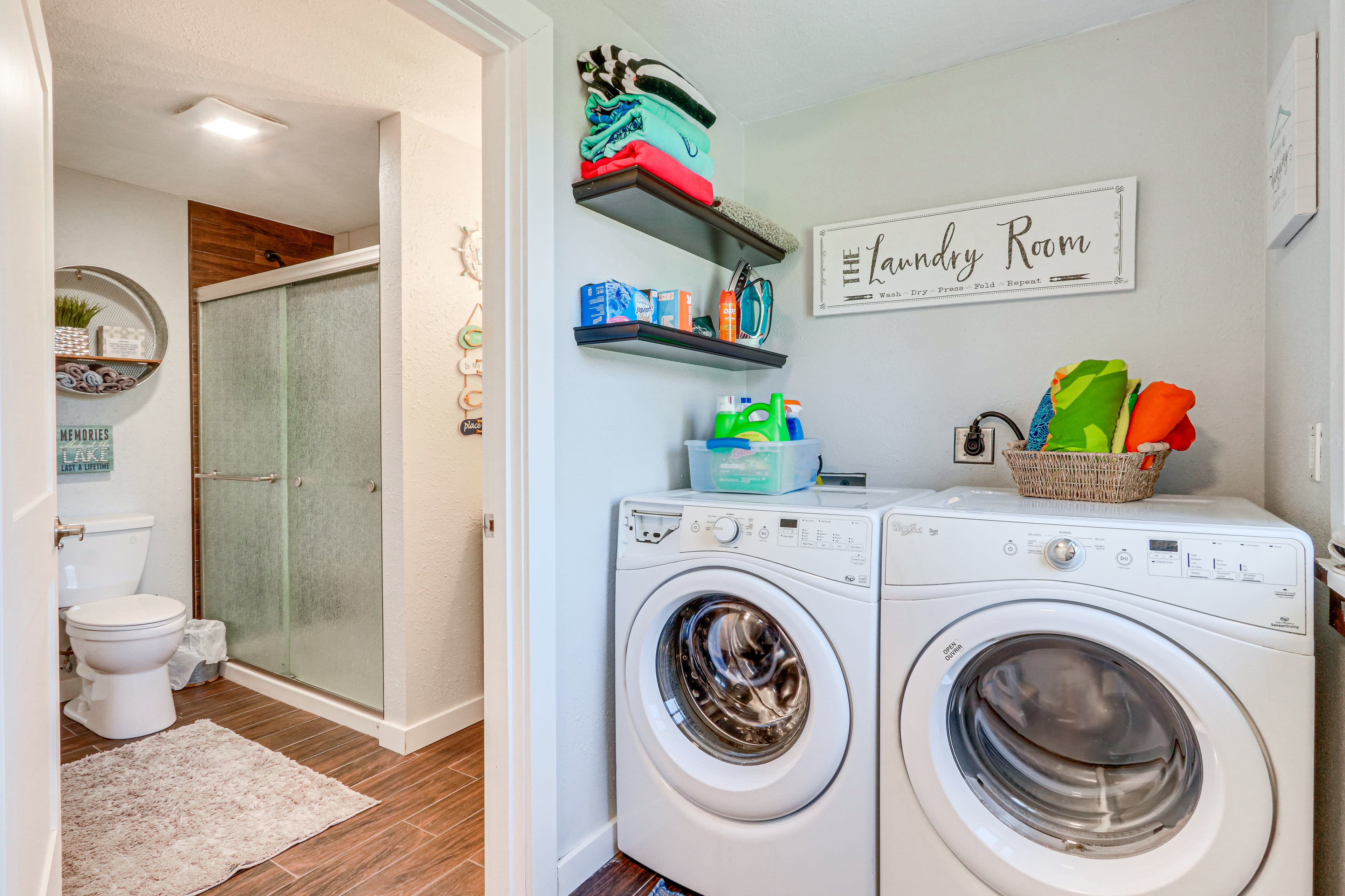 In-Unit Washer & Dryer | Laundry Detergent