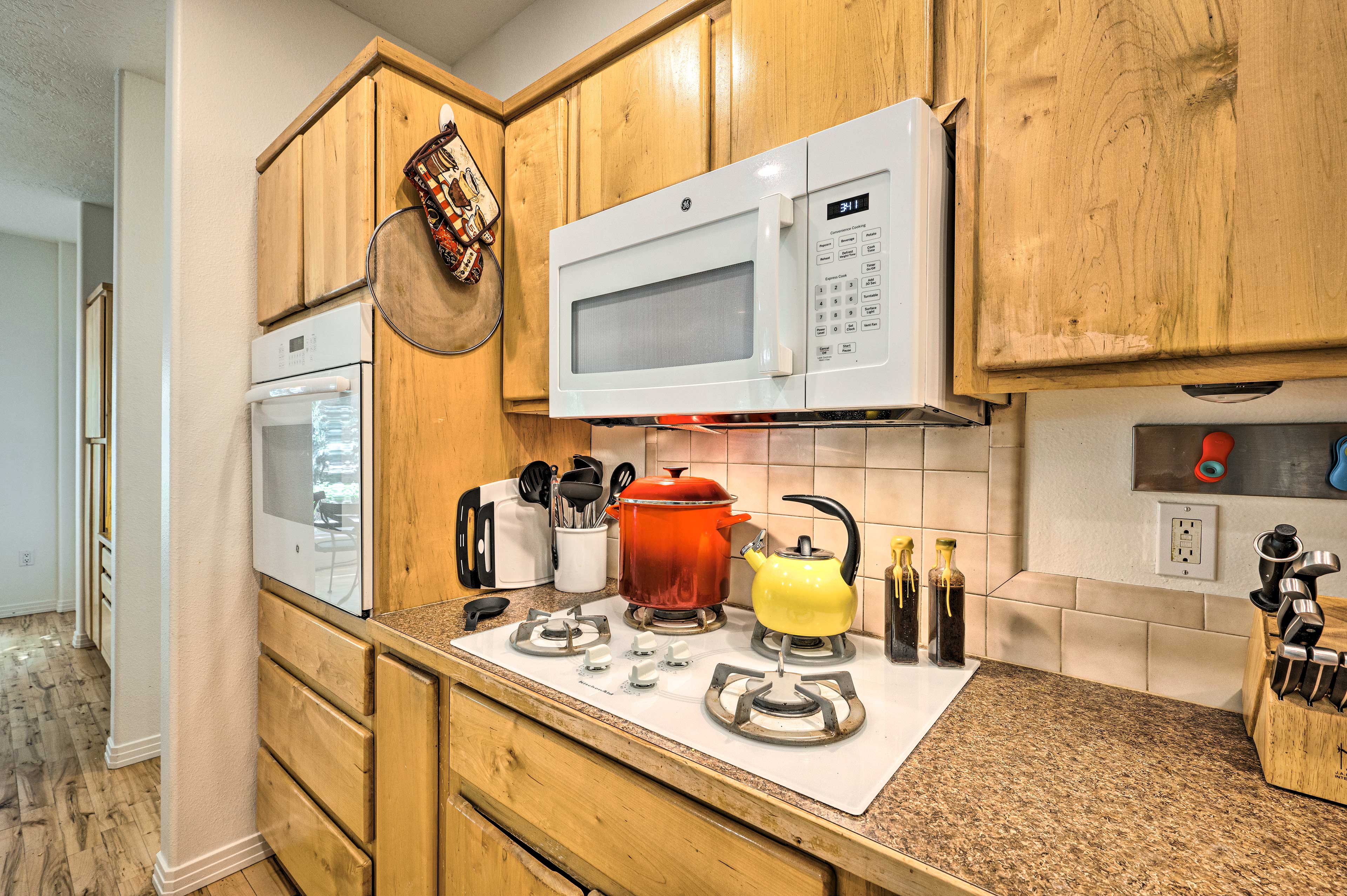 Kitchen | Drip Coffee Maker | Dishwasher