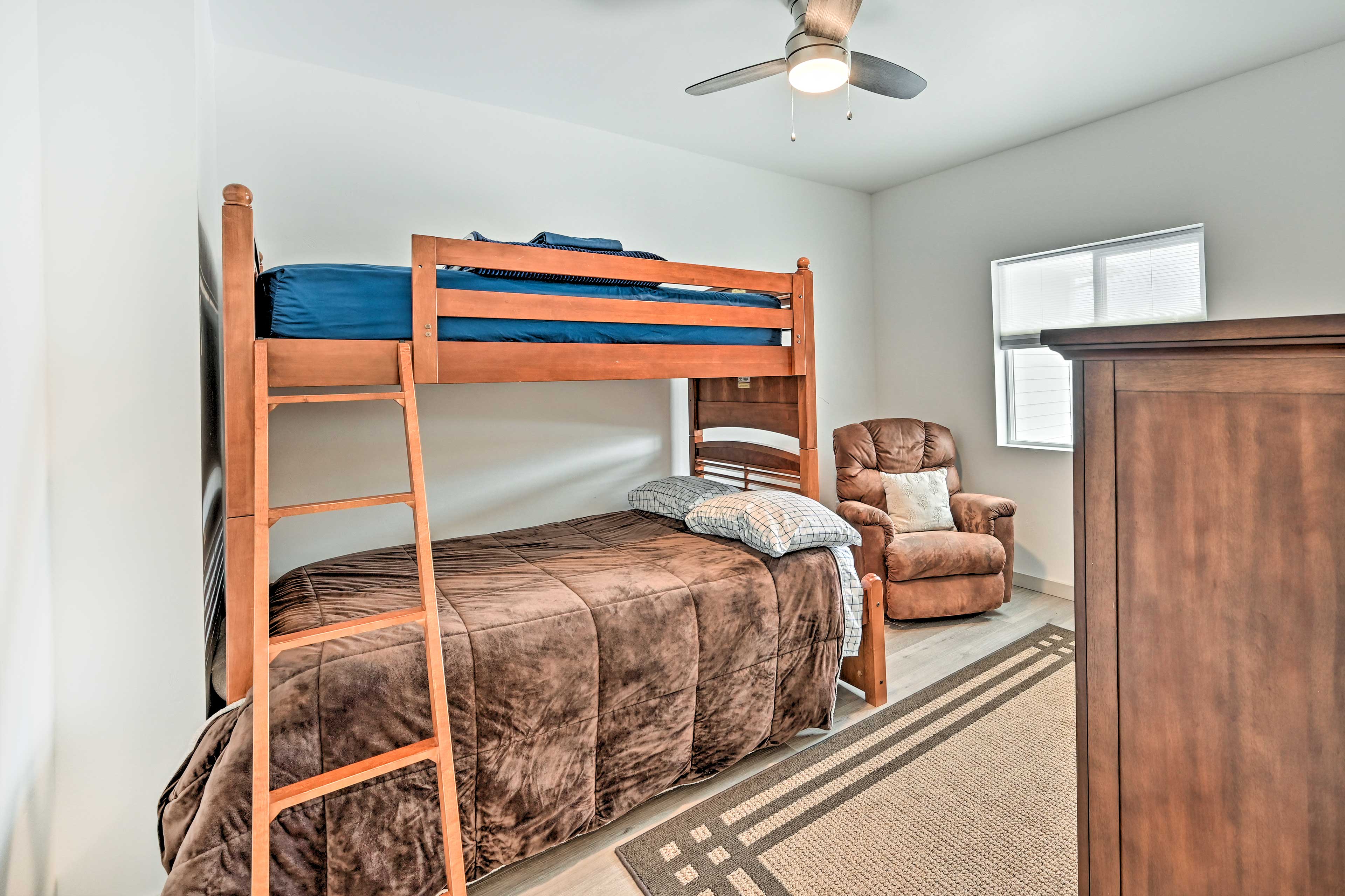 Bedroom 4 | Twin/Full Bunk Bed | Additional Sleeping | Pack 'n Play