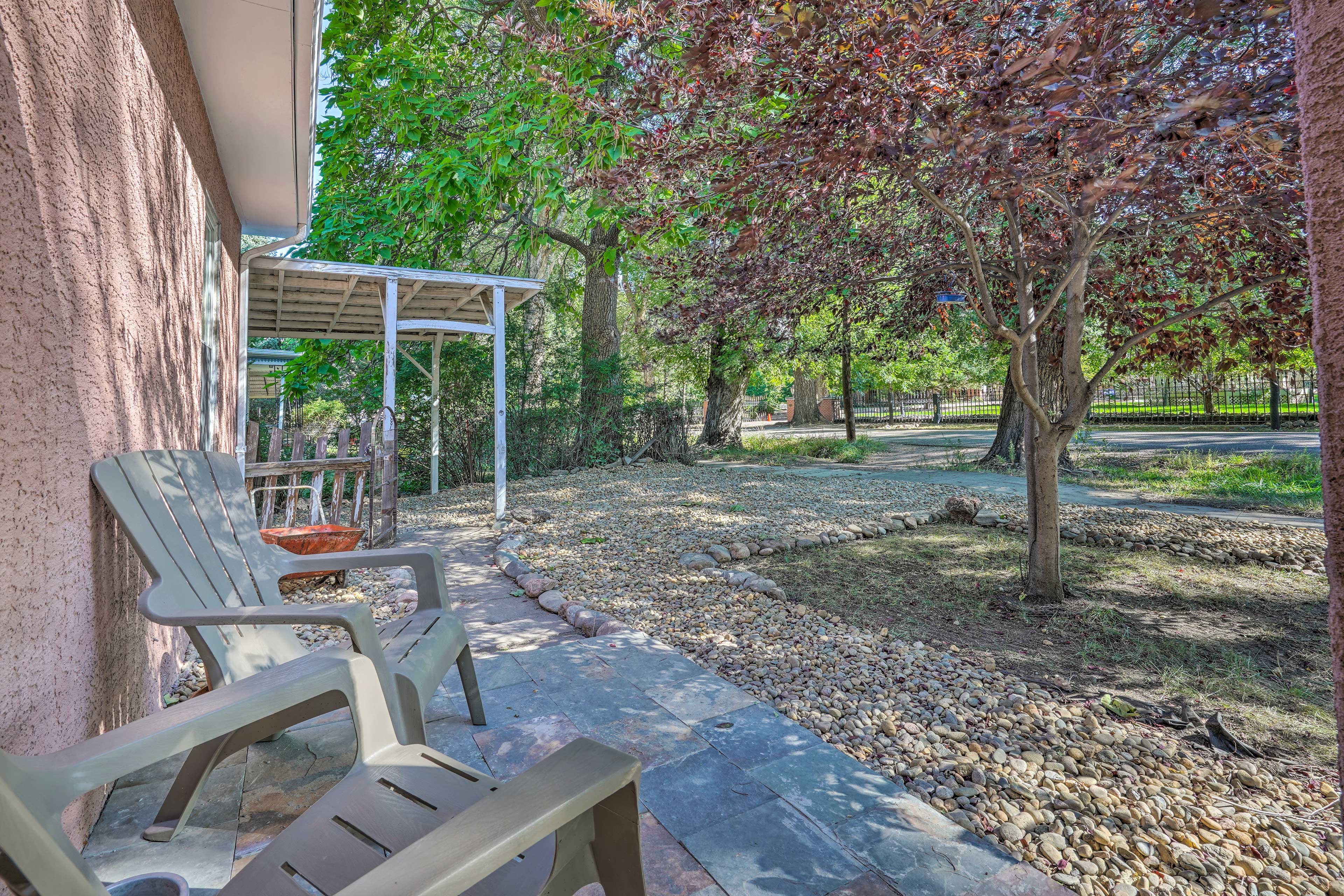 Front Patio | Seating