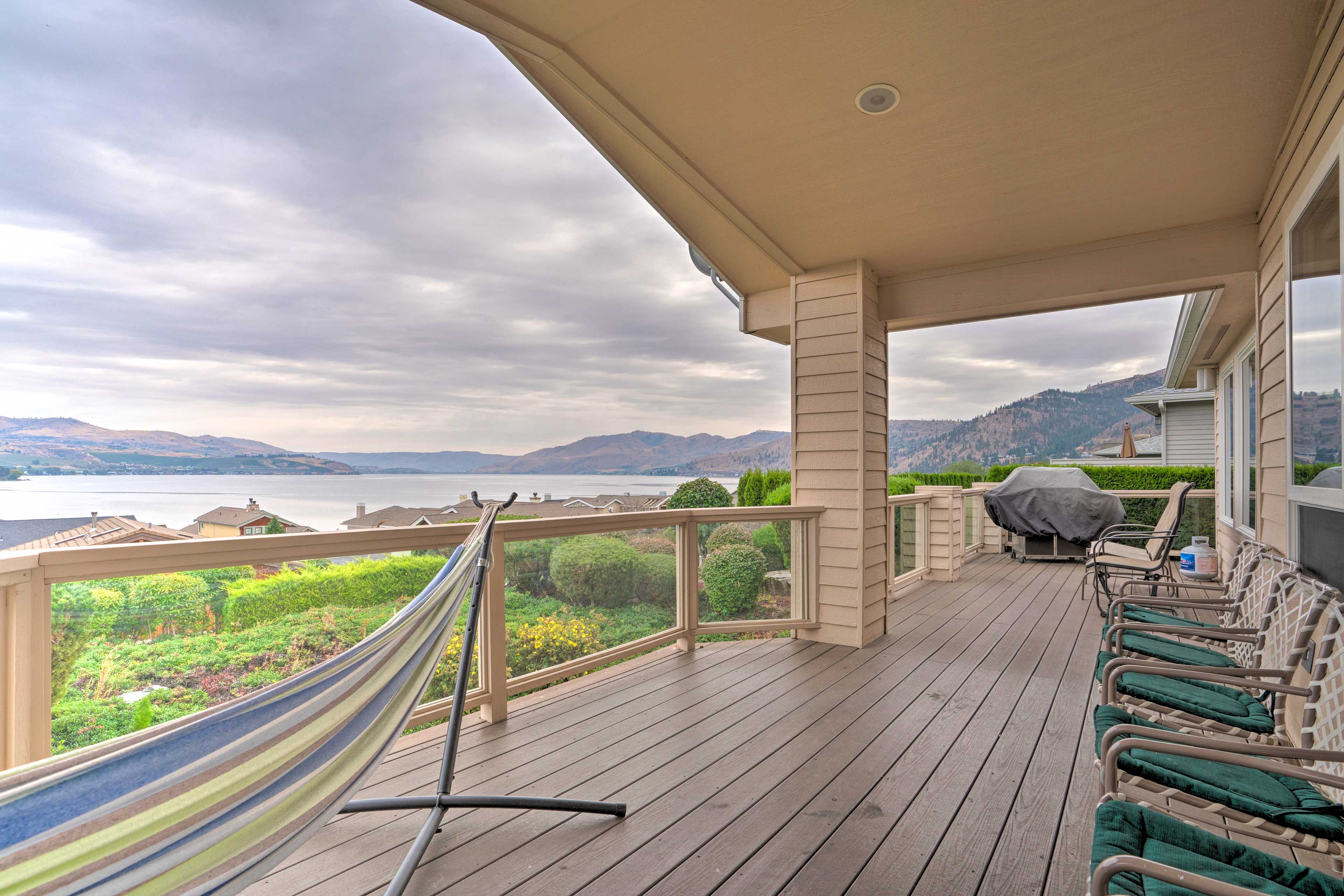 Deck Views | Gas Grill | Propane Provided