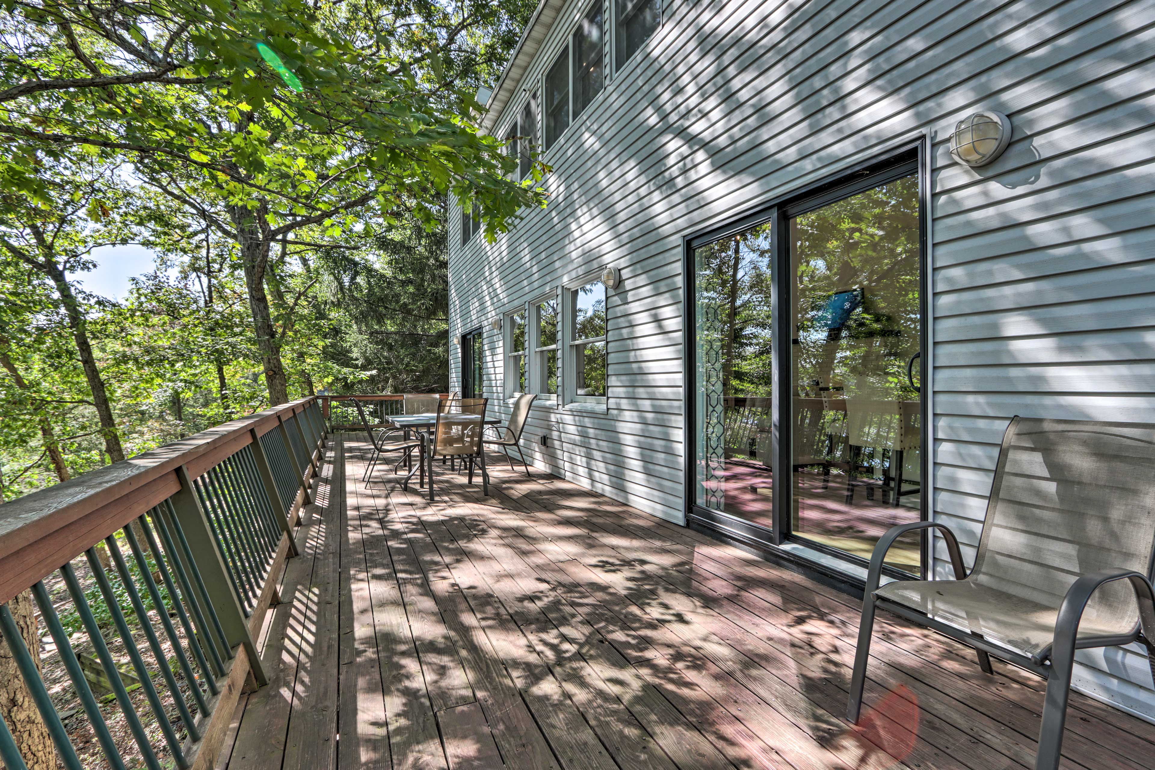 Main Level Deck | Gas Grill | Outdoor Dining Areas