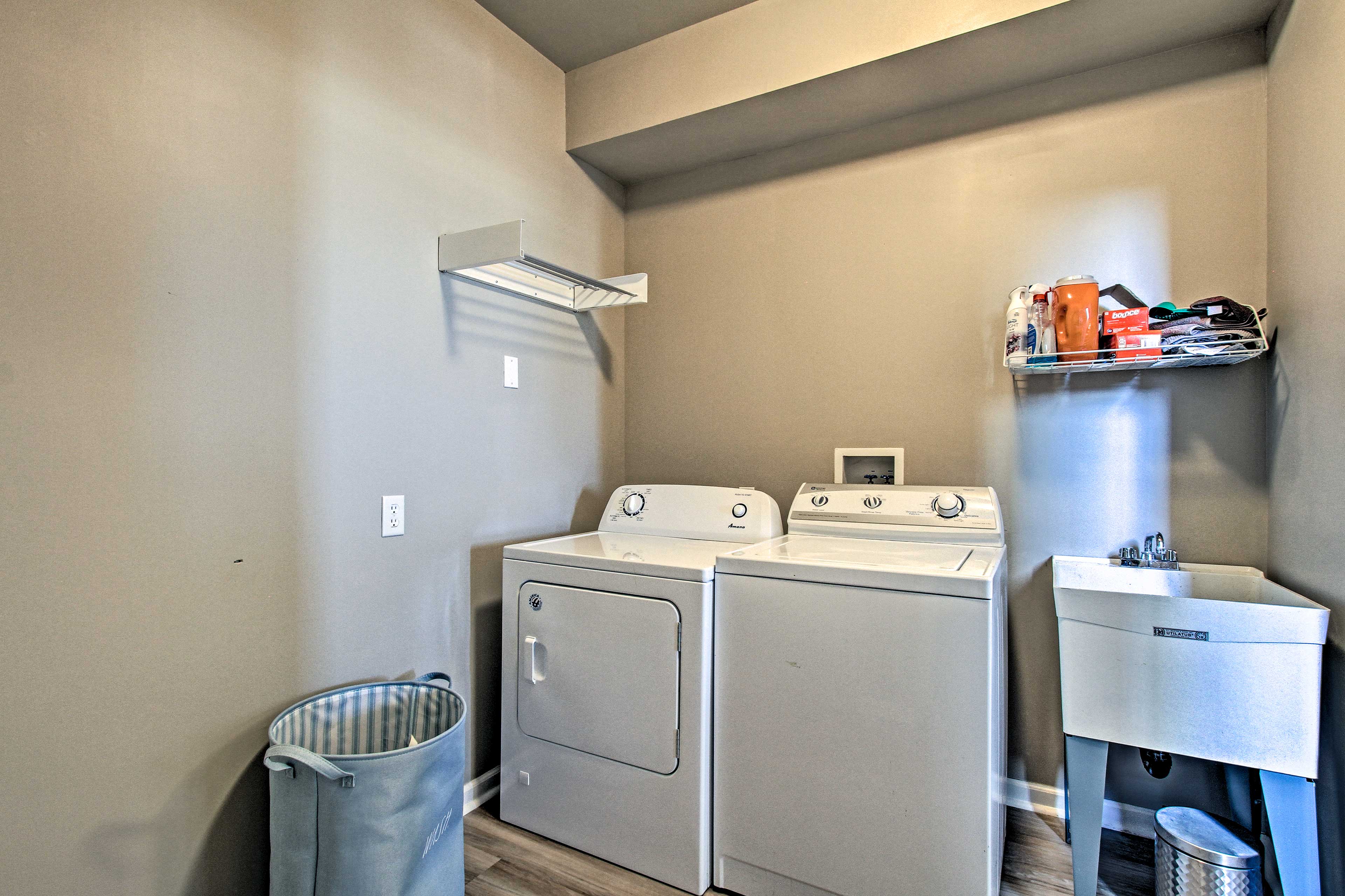 At-Home Laundry | Linens & Towels Provided