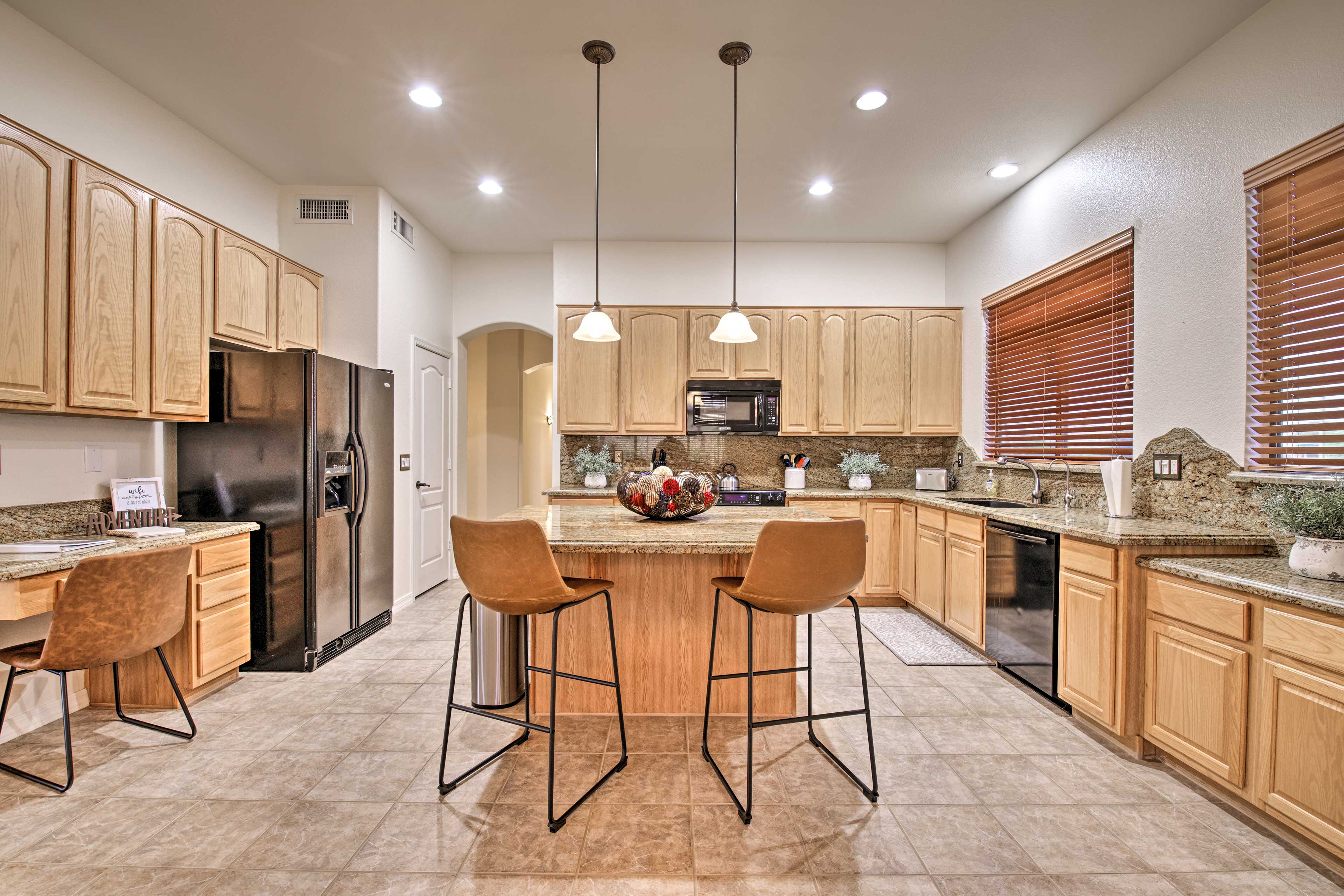 Breakfast Bar | Home Office Space