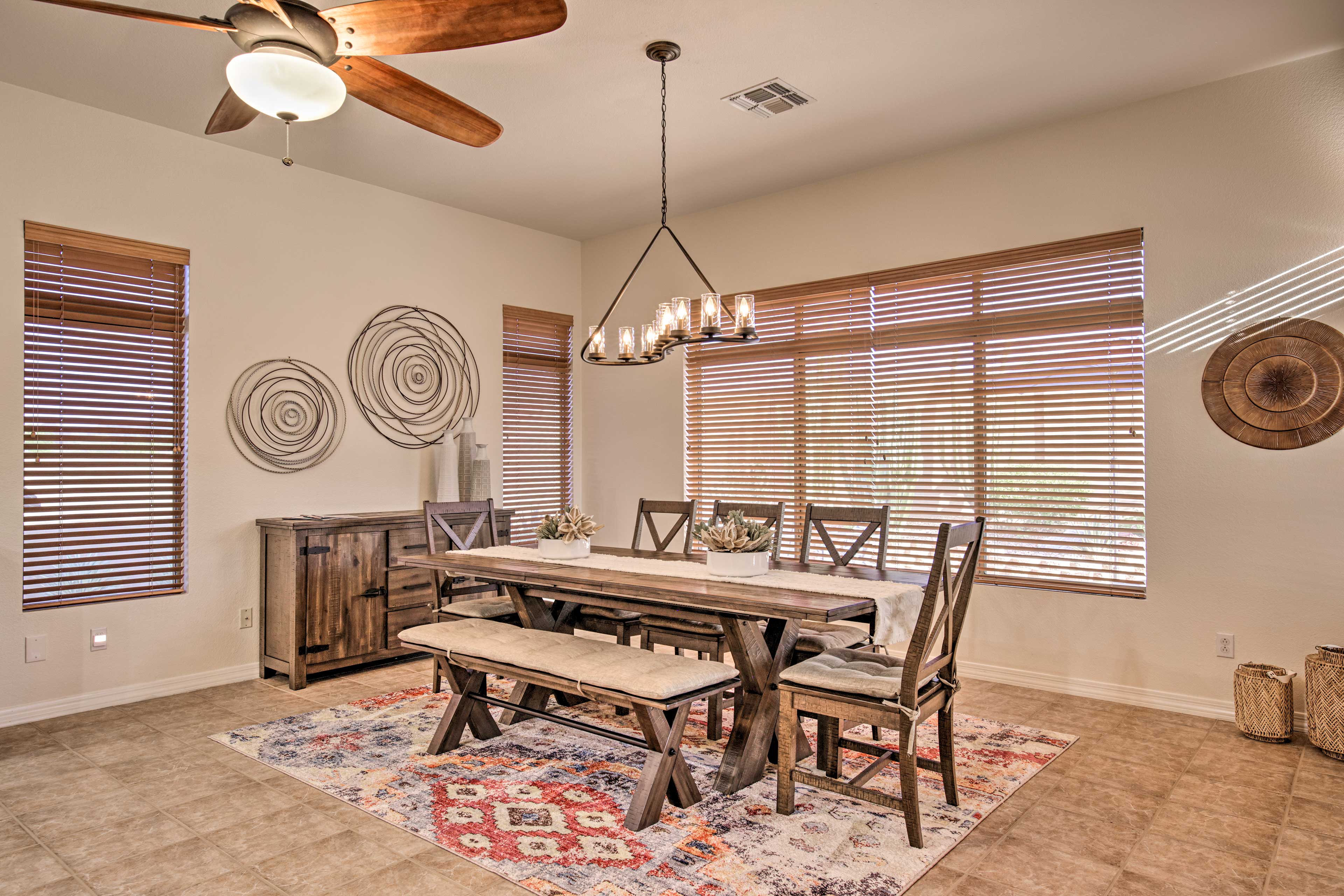 Dining Room | Dishware/Flatware Provided