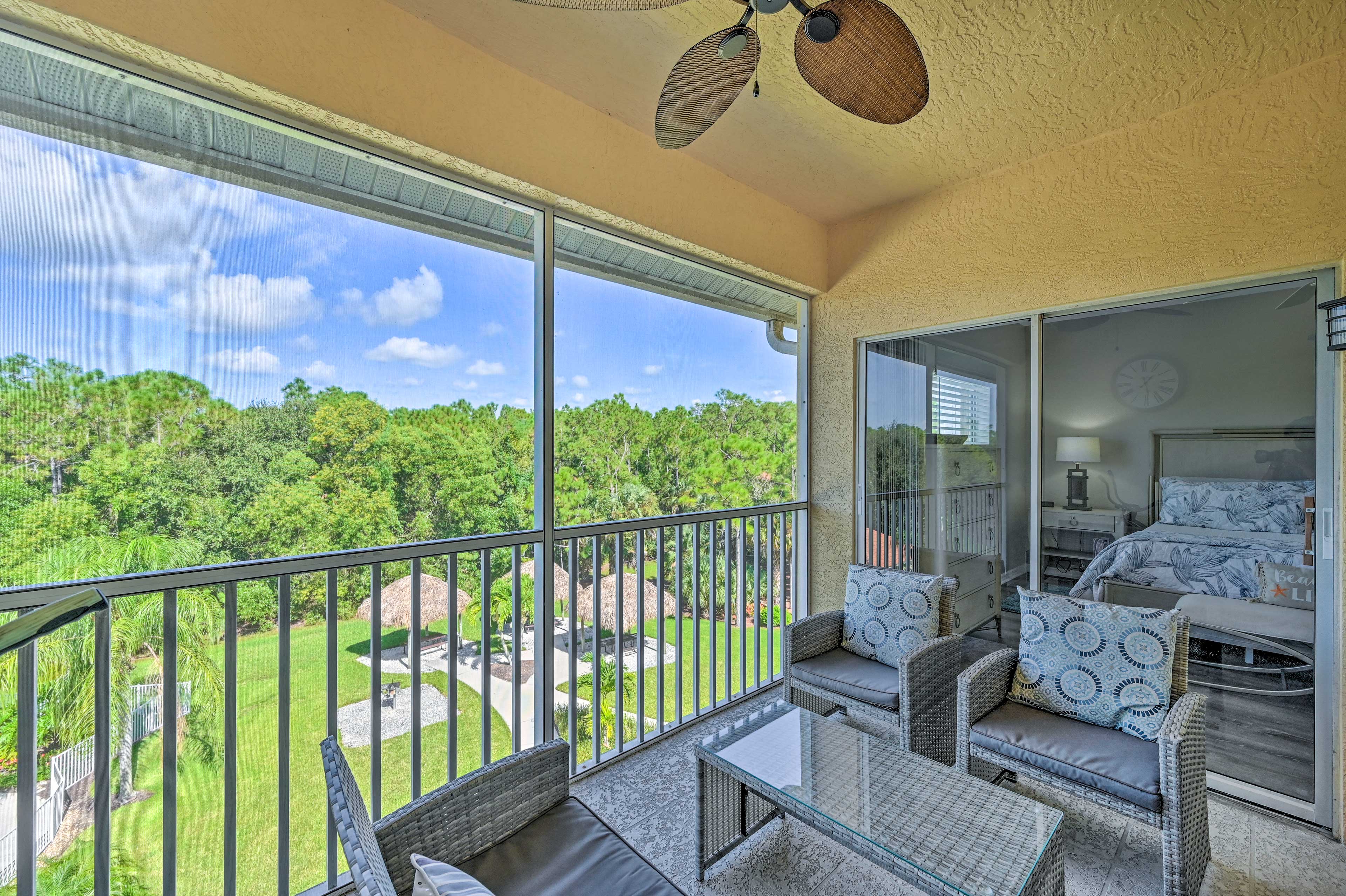 Naples Vacation Rental | 2BR | 2BA | 1,100 Sq Ft | Step-Free Access