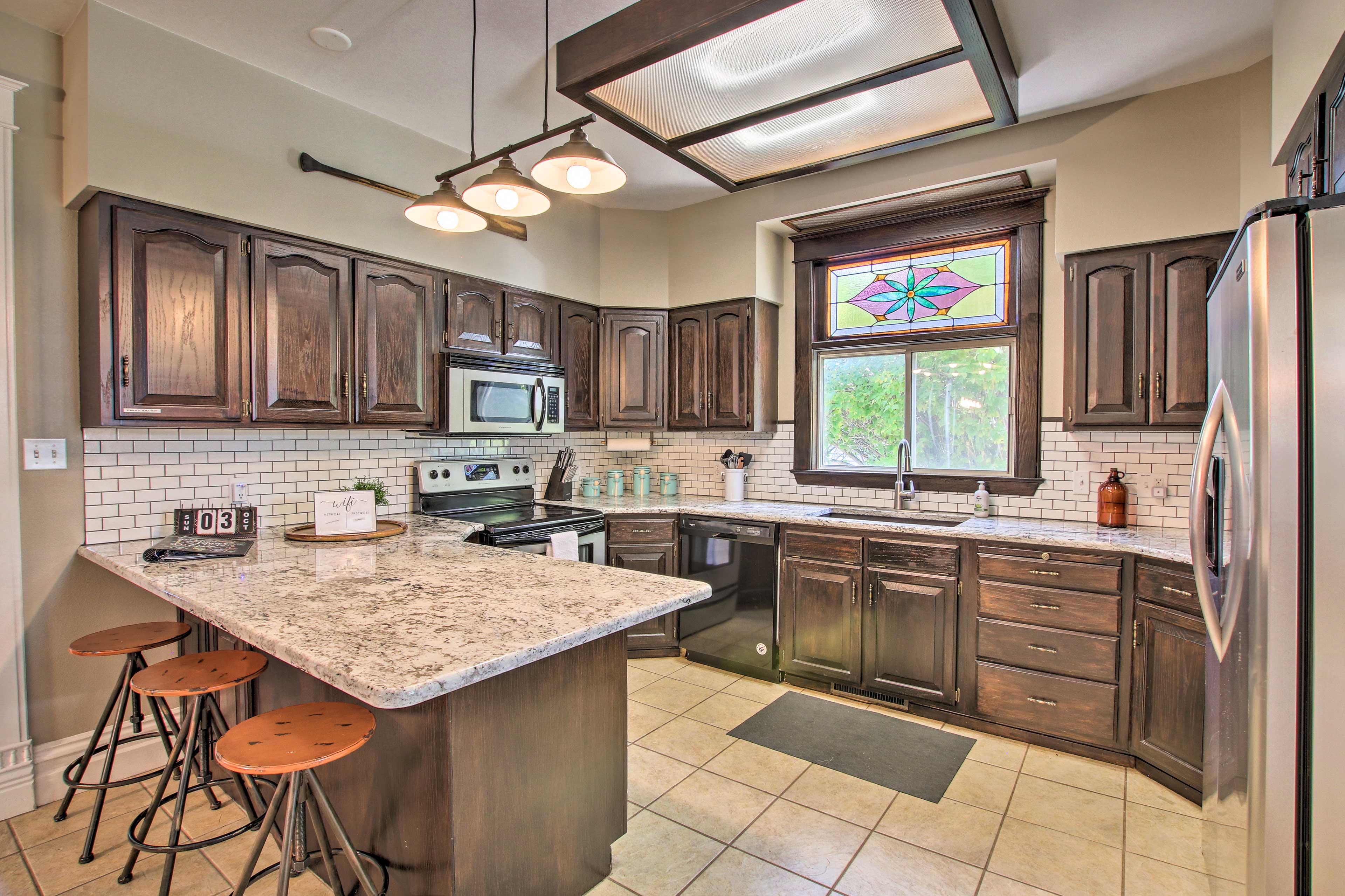 Kitchen | Coffee Maker | Toaster | Hot Water Pot