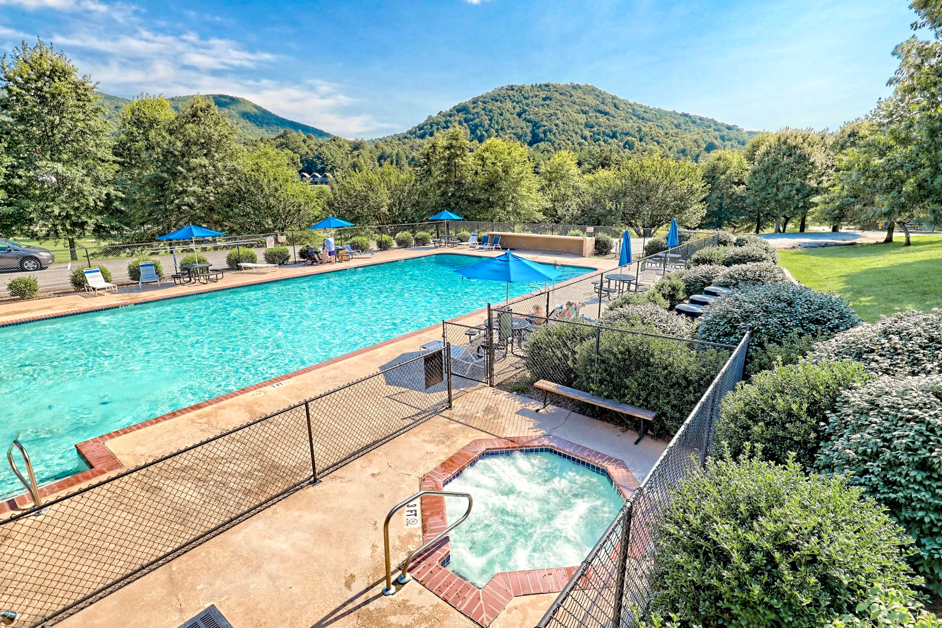 Sky Valley Country Club | Community Pool & Hot Tub