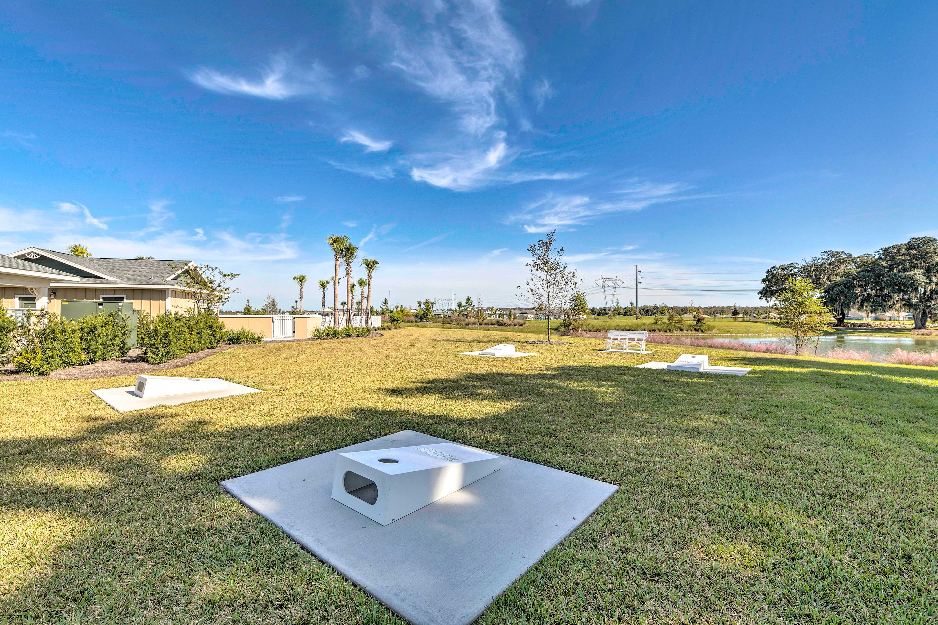 Community Cornhole