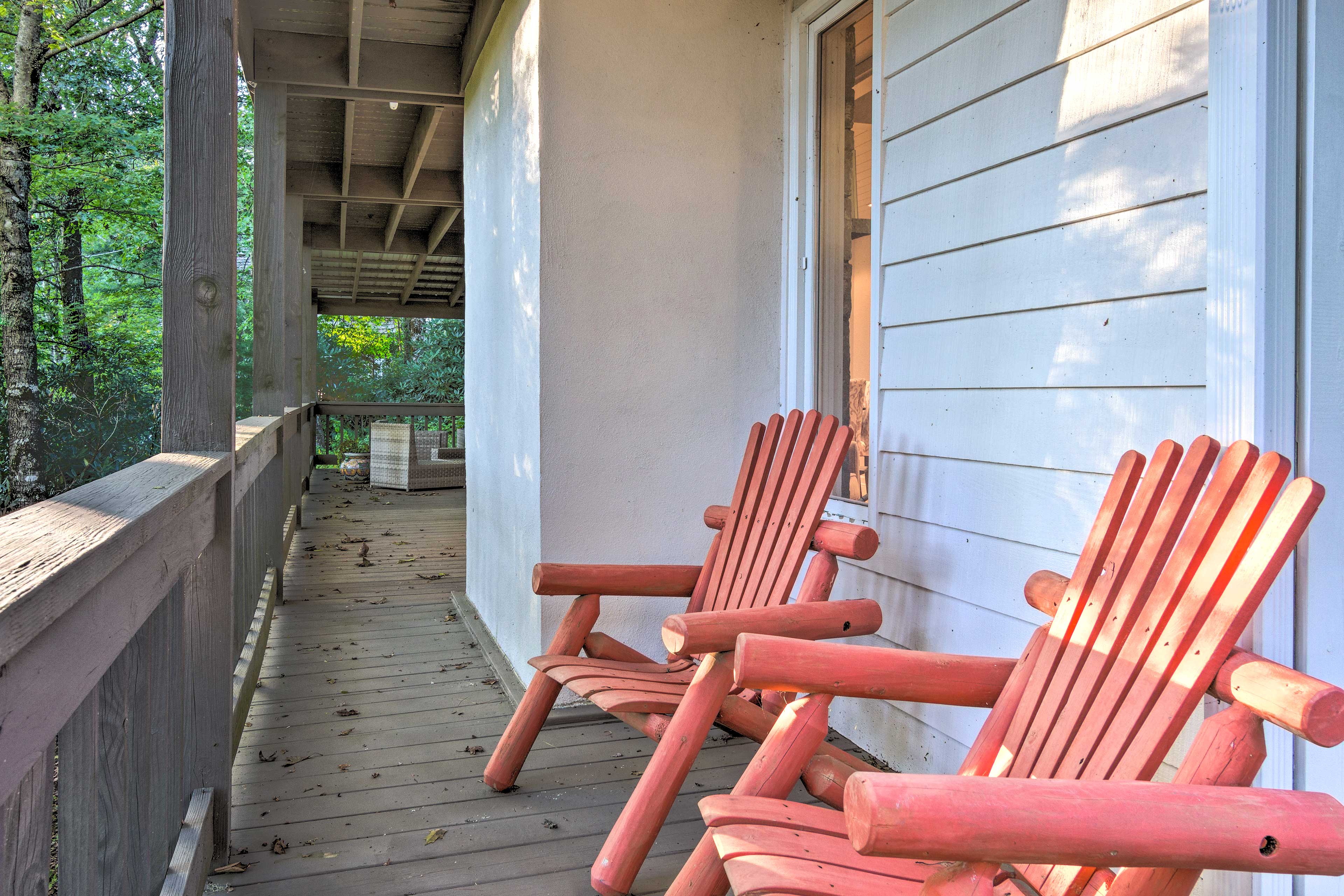 Wraparound Deck | Wooded/Mountain Views