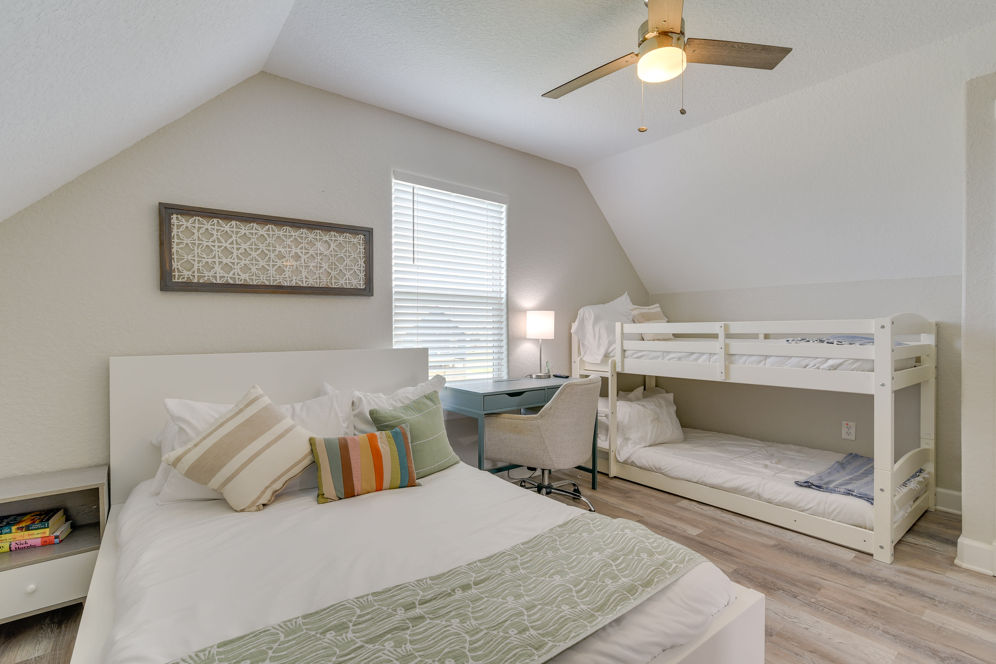 Bedroom 2 | 2nd Floor | Full Bed | Twin Bunk Bed | Smart TV