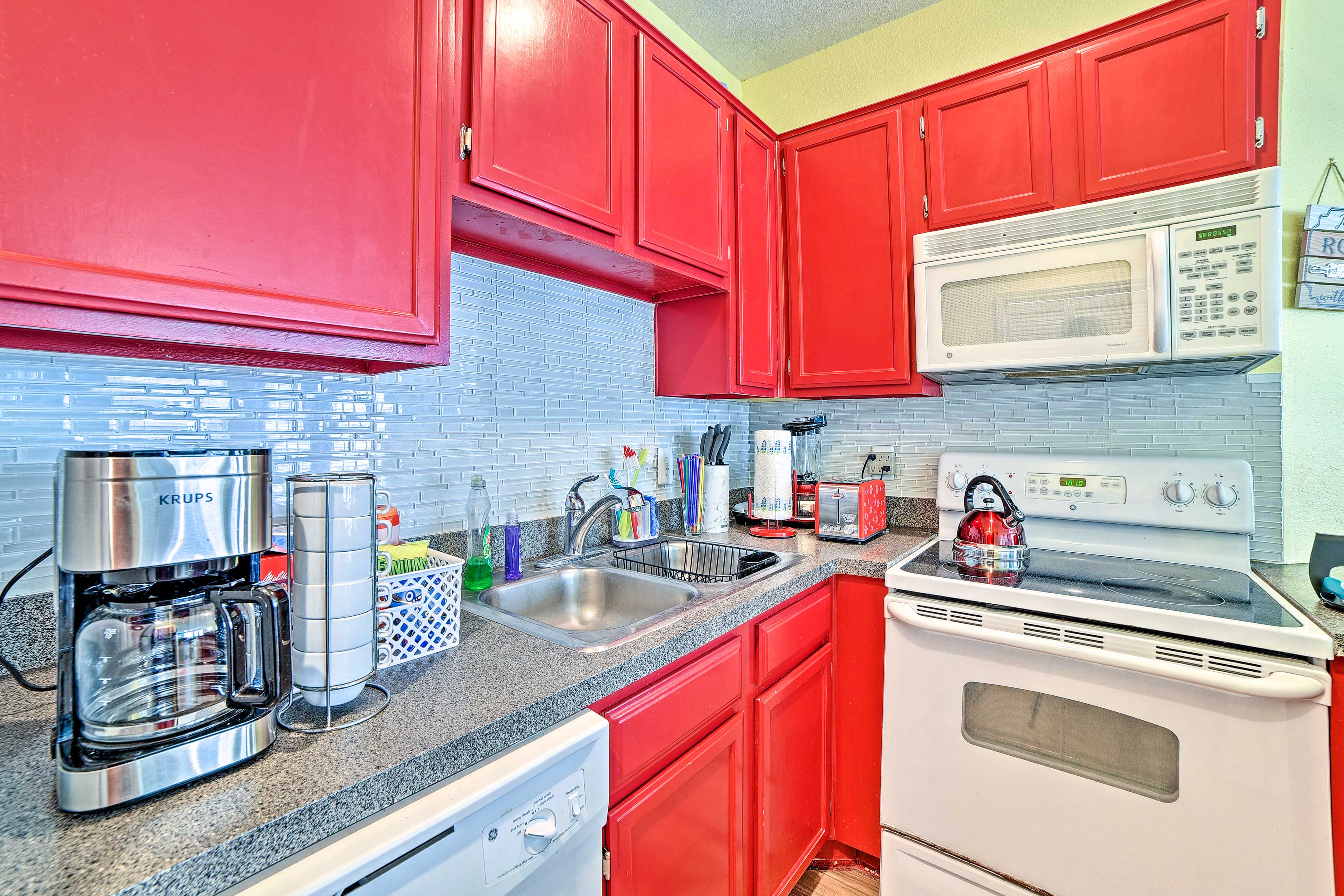 Kitchen | Toaster | Drip Coffee Maker