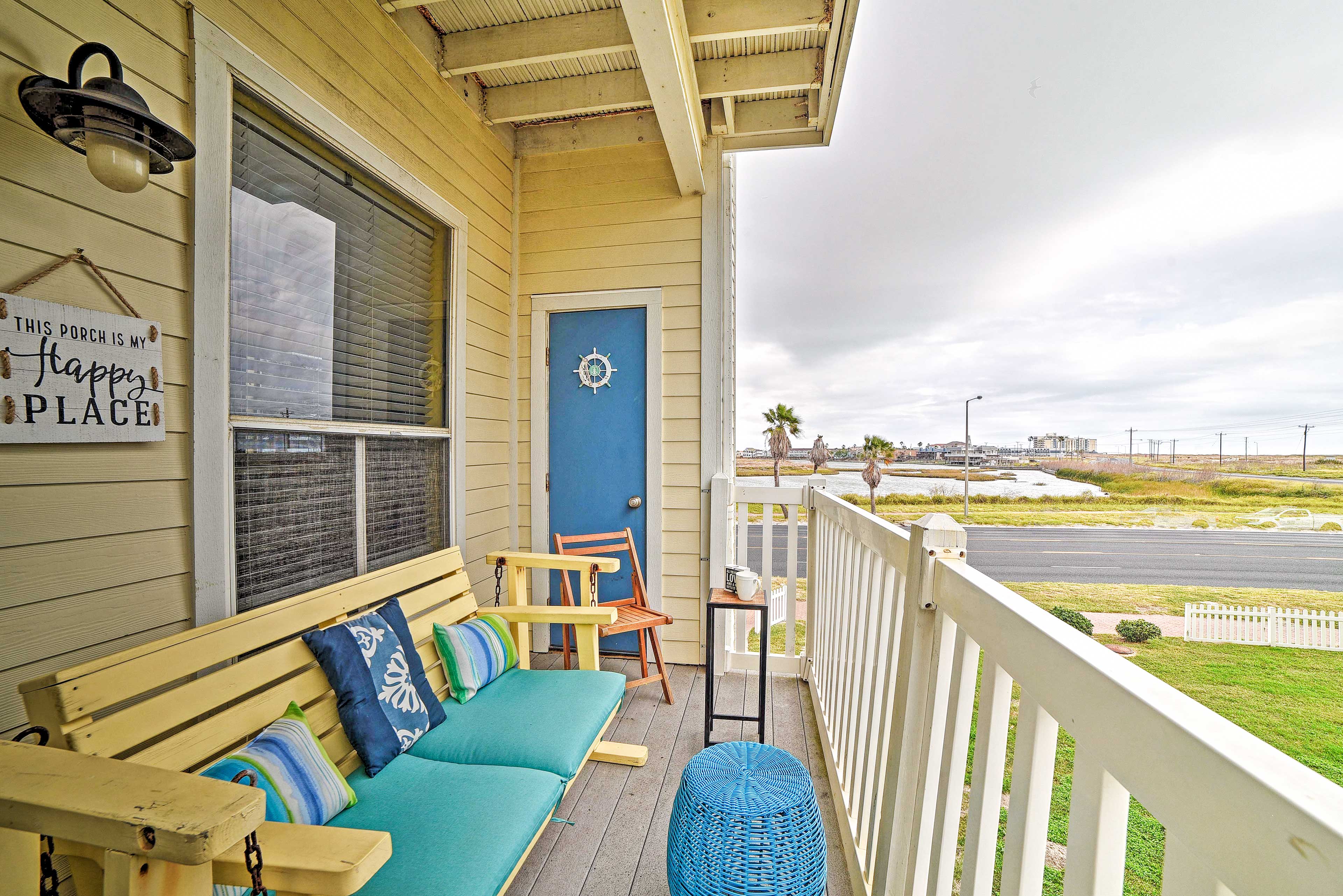 Private Balcony | Water Views