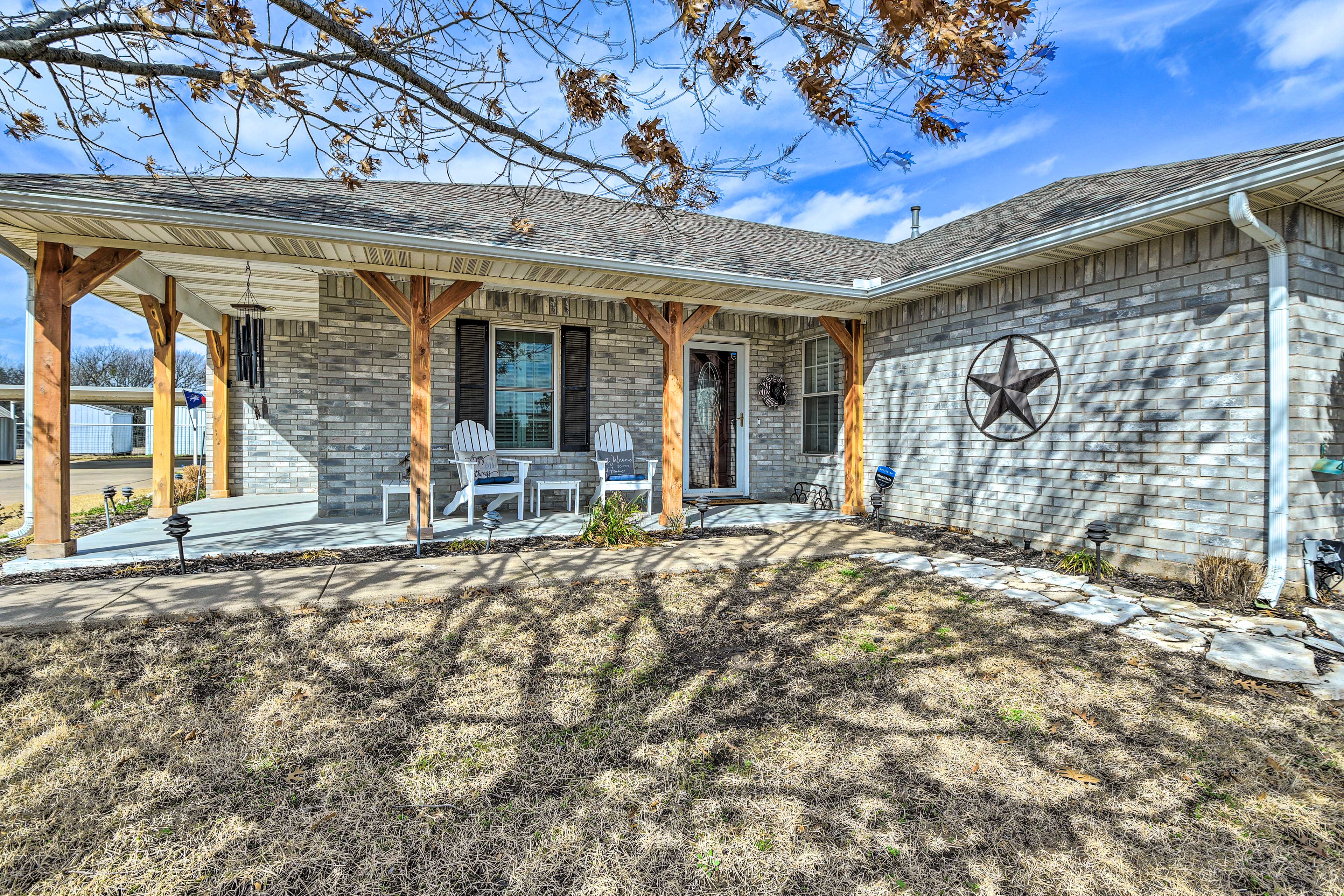 Front Porch | Outdoor Seating