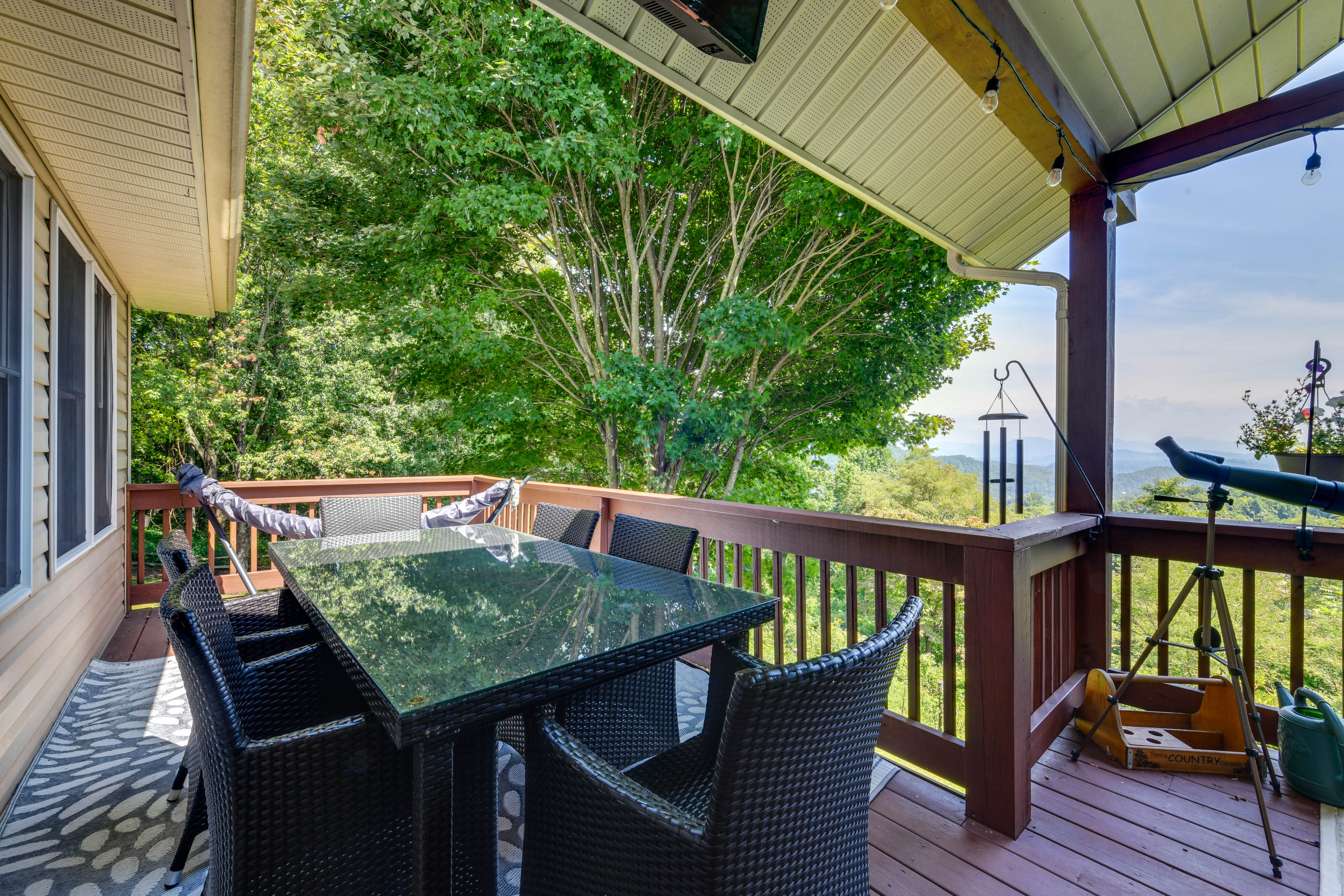 Back Deck | Gas Grill